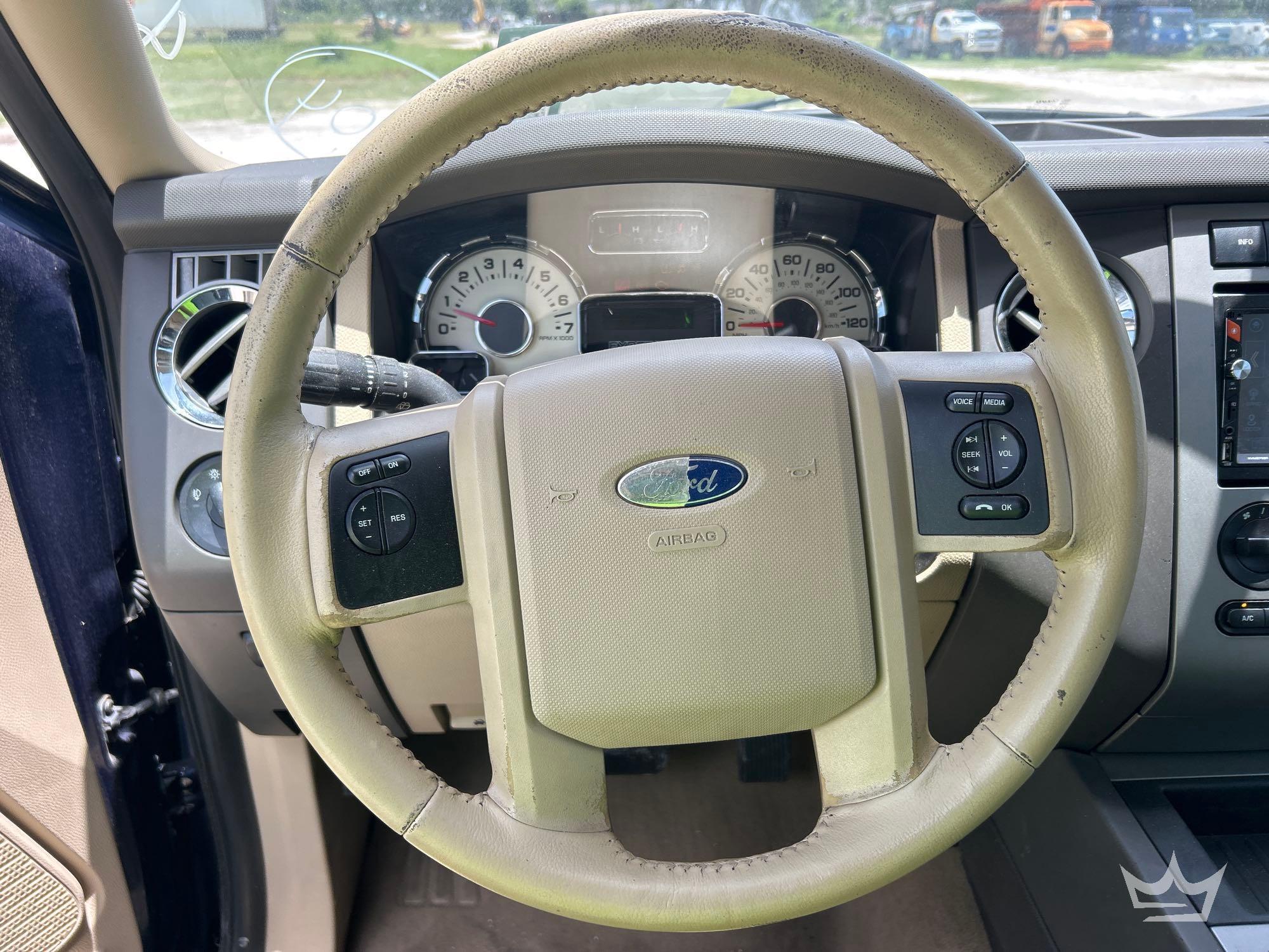 2010 Ford EXPEDITION