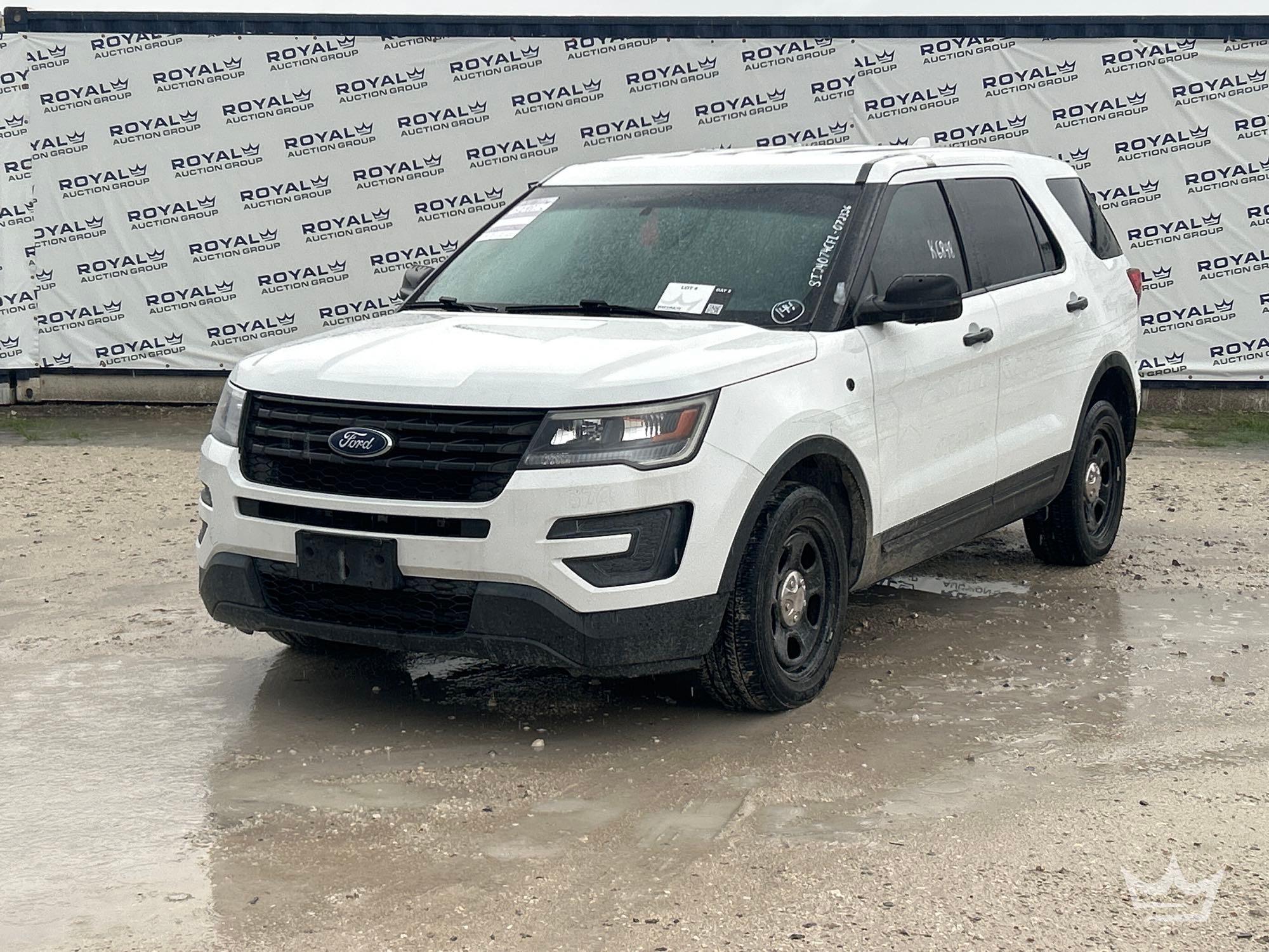 2016 Ford Explorer