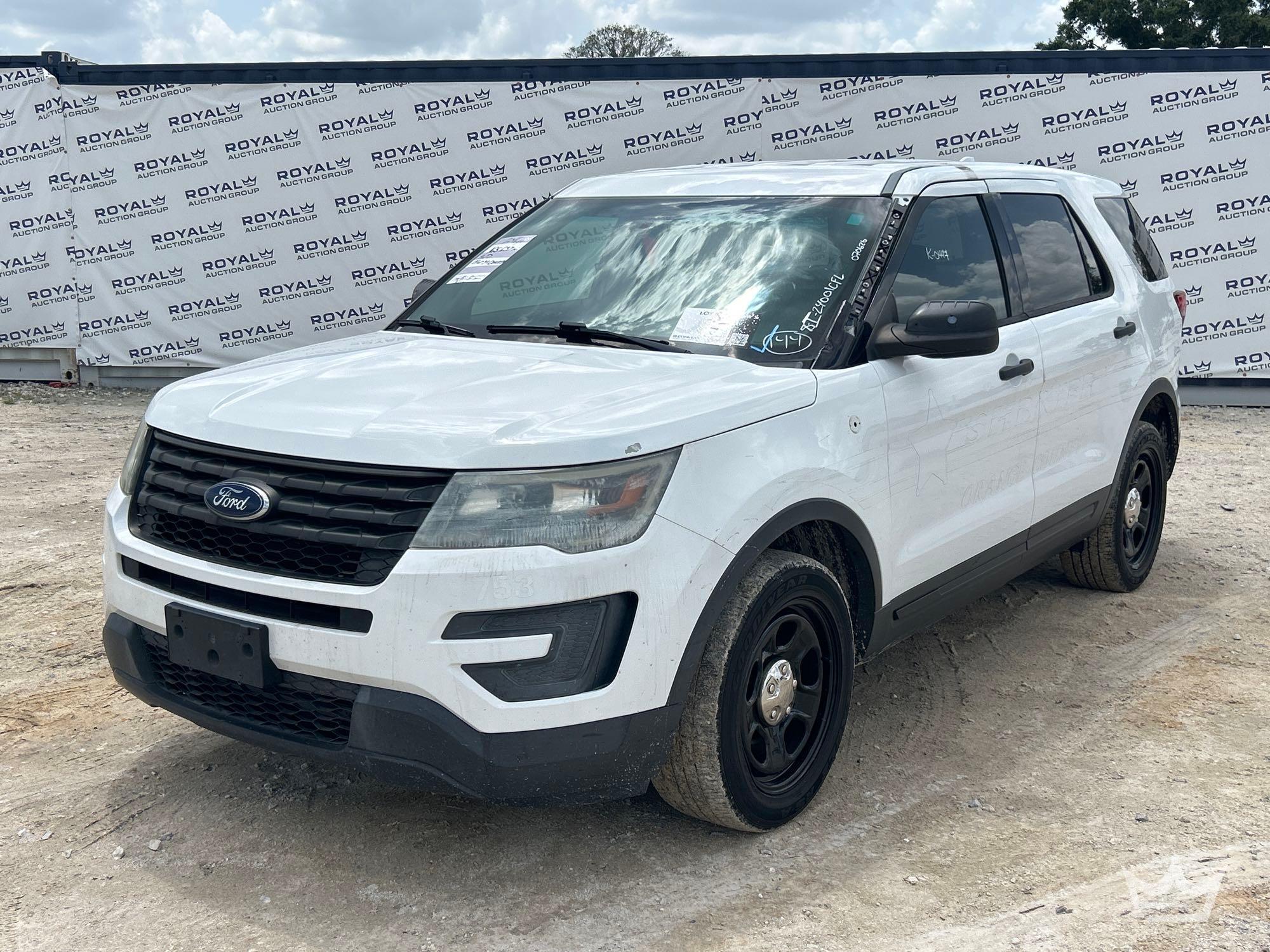 2016 Ford Explorer