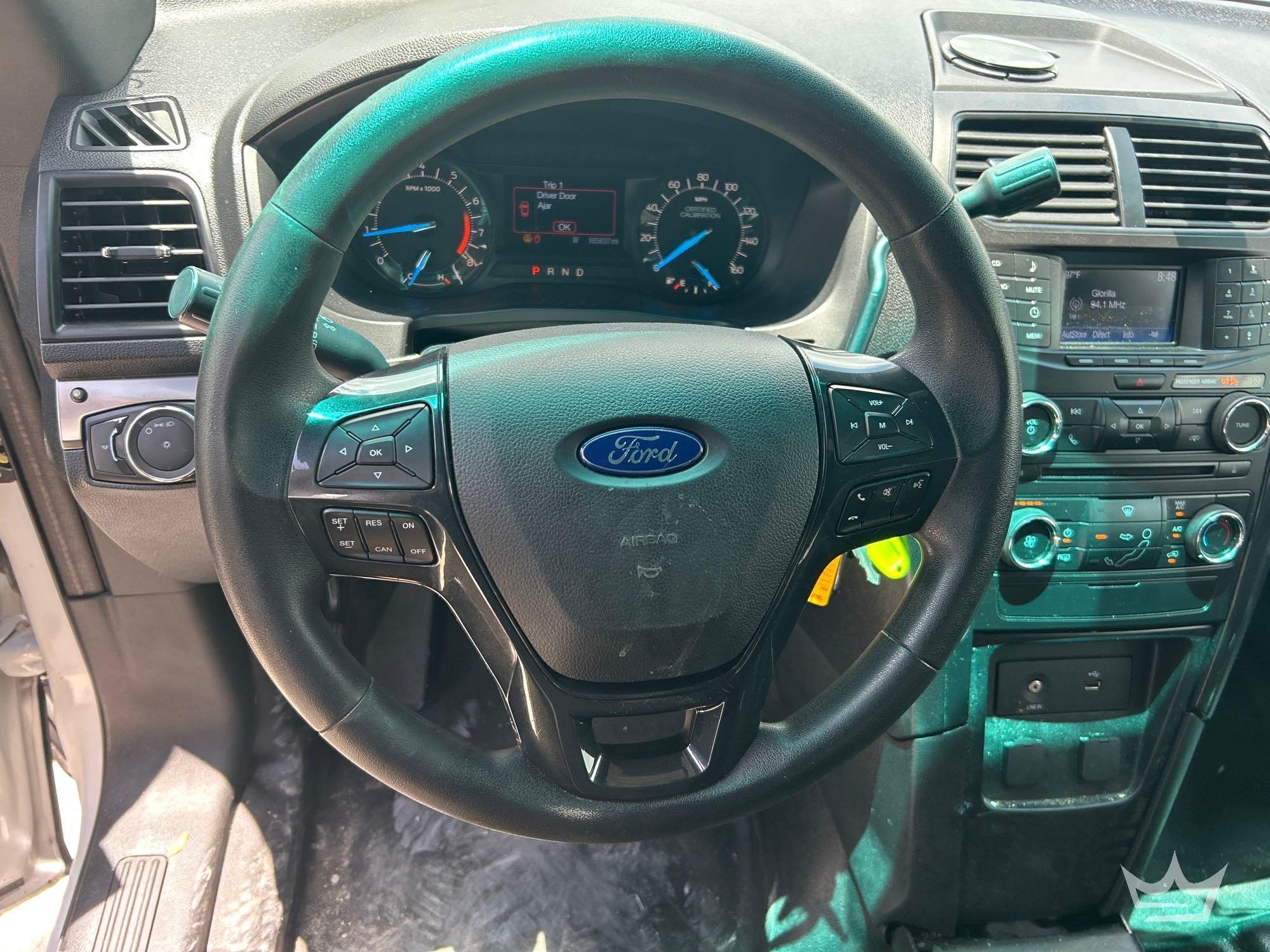 2016 Ford Explorer