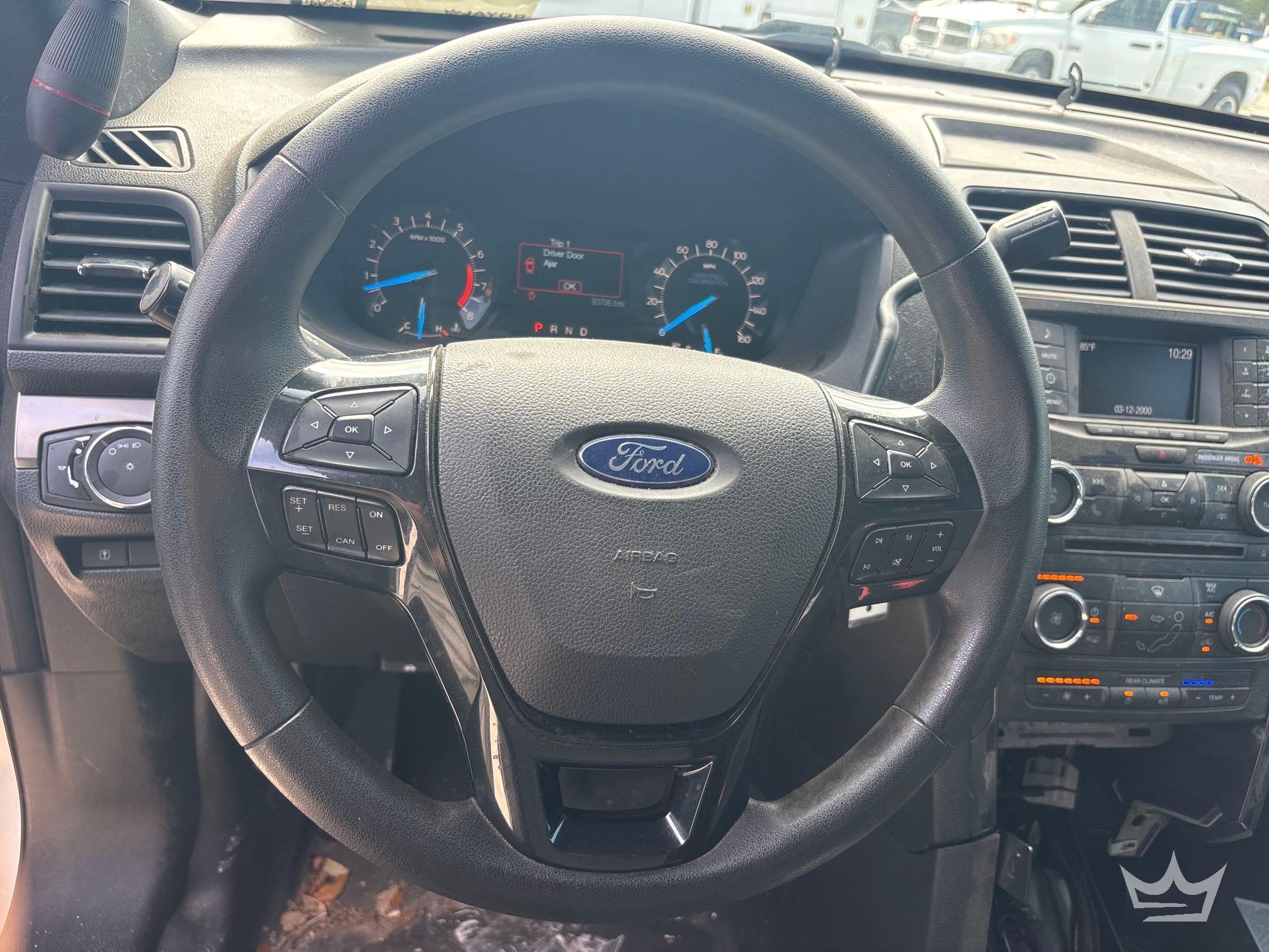 2018 Ford EXPLORER