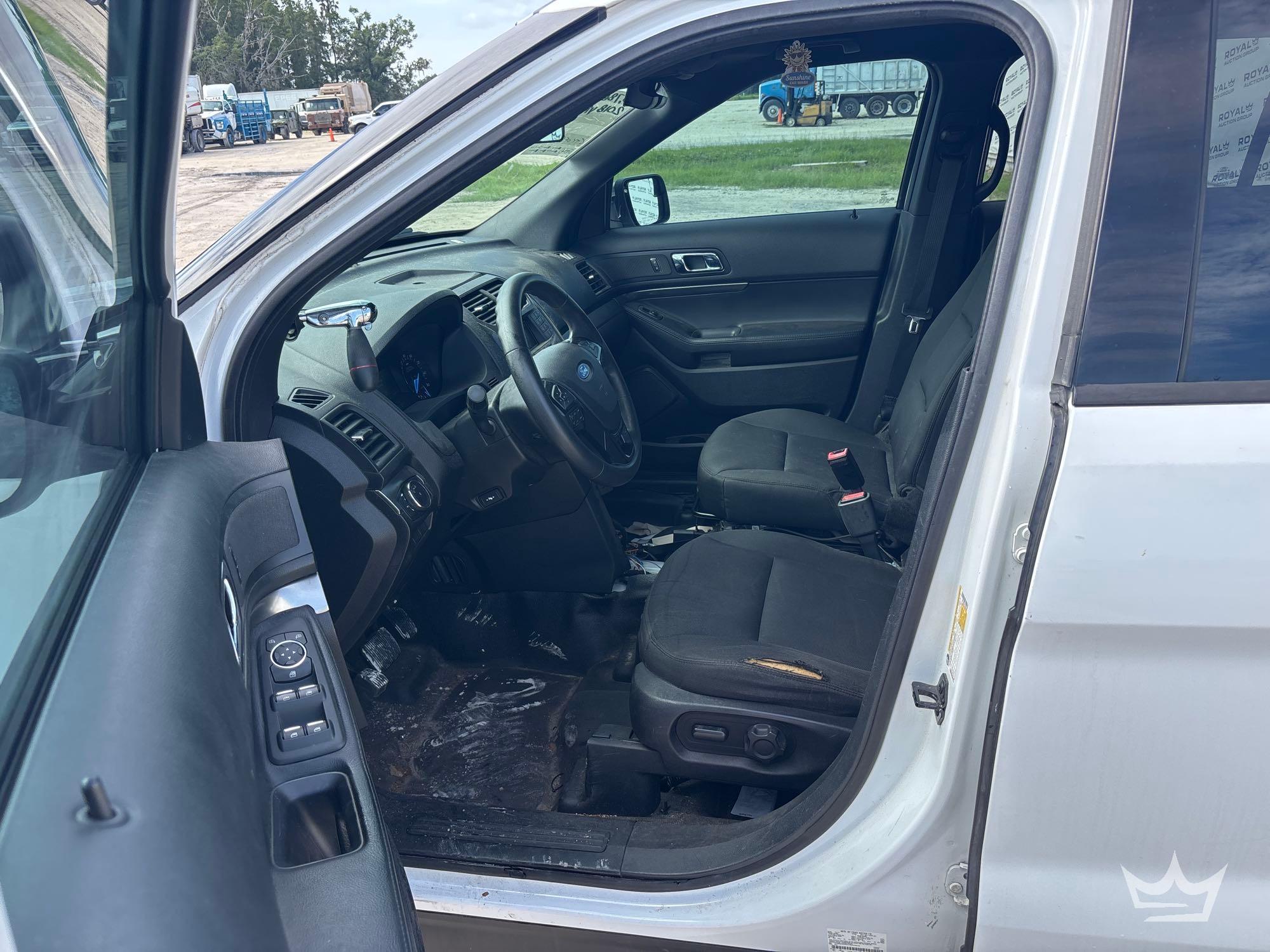 2018 Ford EXPLORER