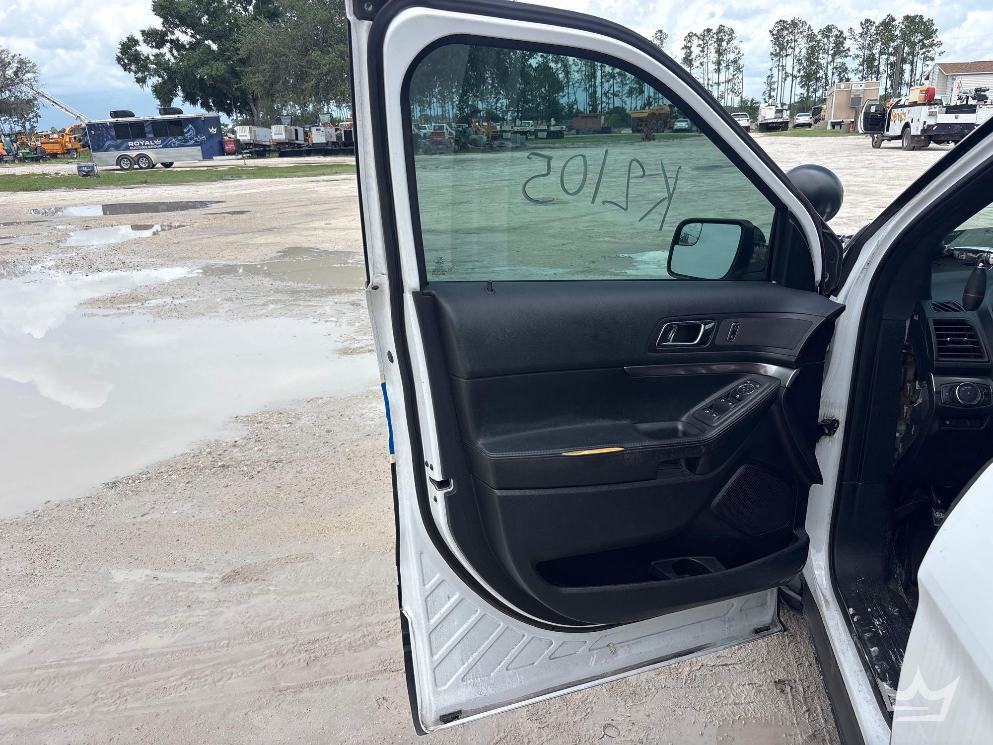 2019 Ford EXPLORER