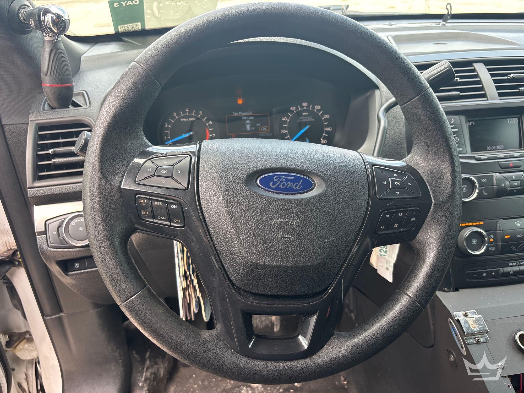 2019 Ford EXPLORER