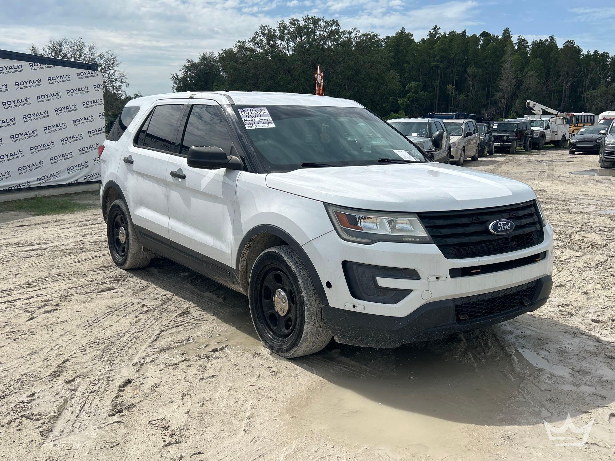 2016 Ford Explorer