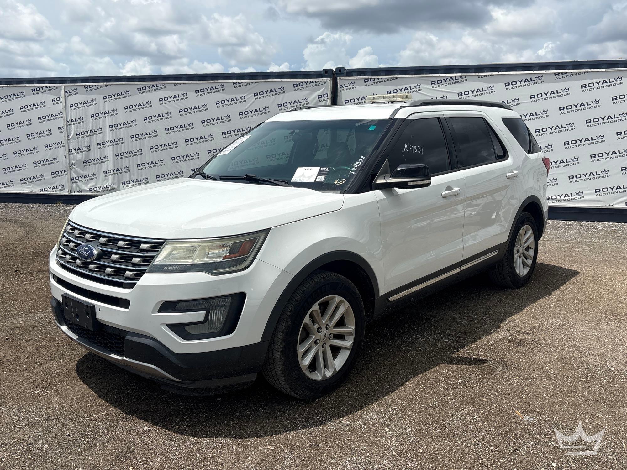 2017 Ford EXPLORER