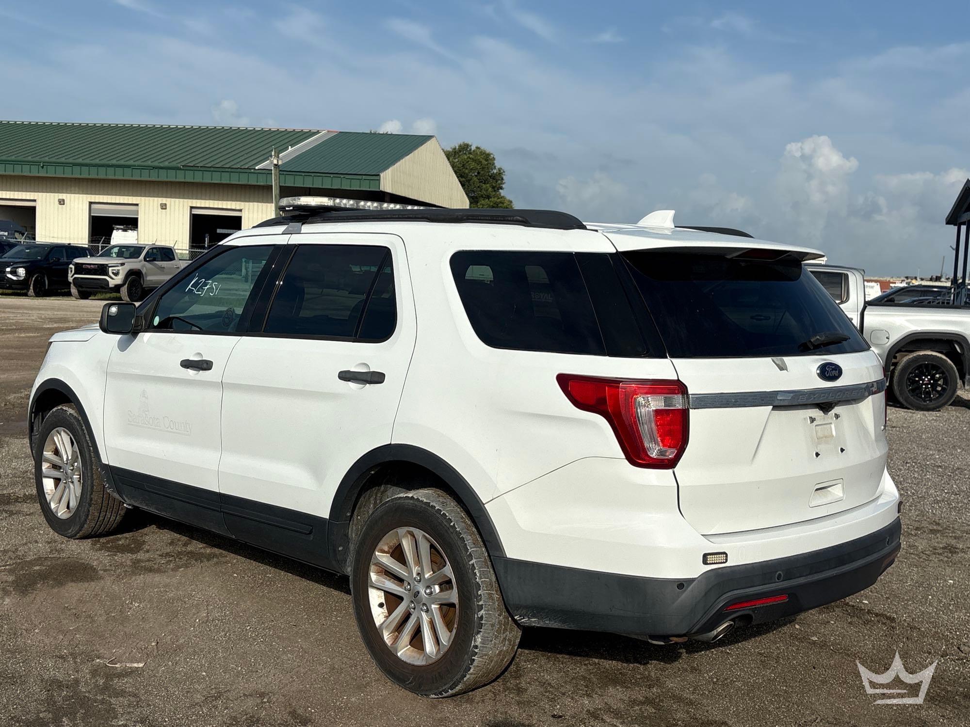 2016 Ford Explorer