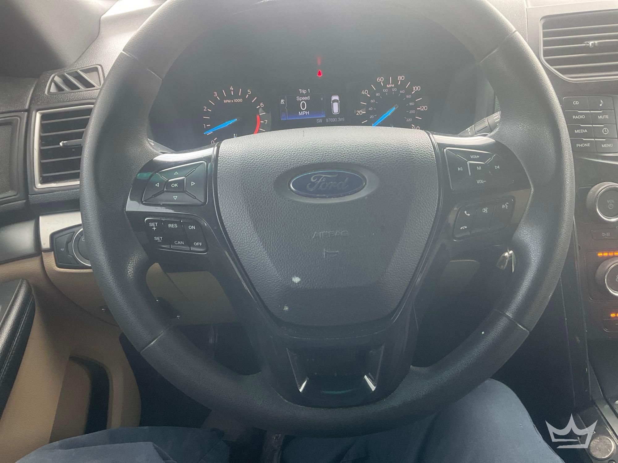 2017 Ford EXPLORER