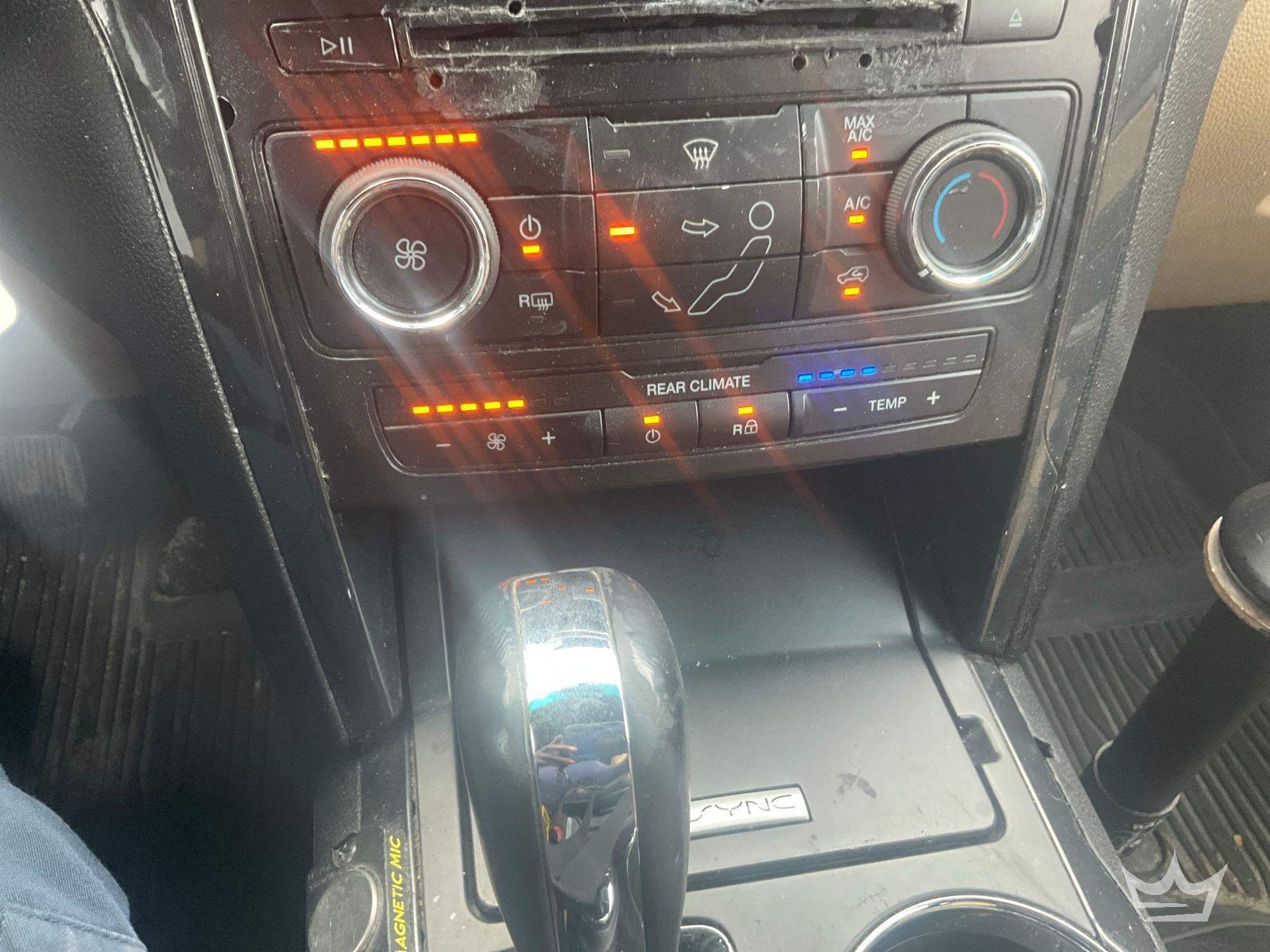 2017 Ford EXPLORER
