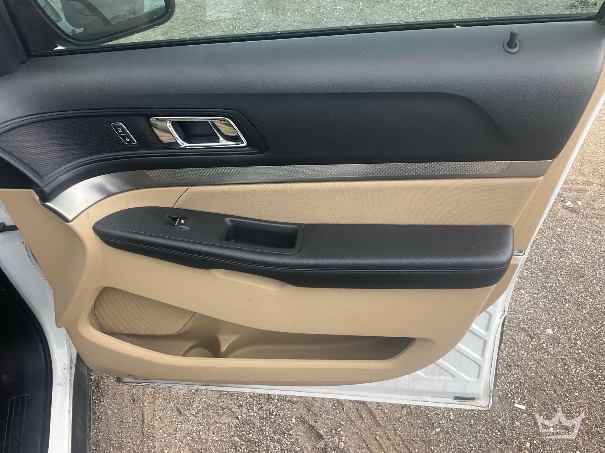 2017 Ford EXPLORER