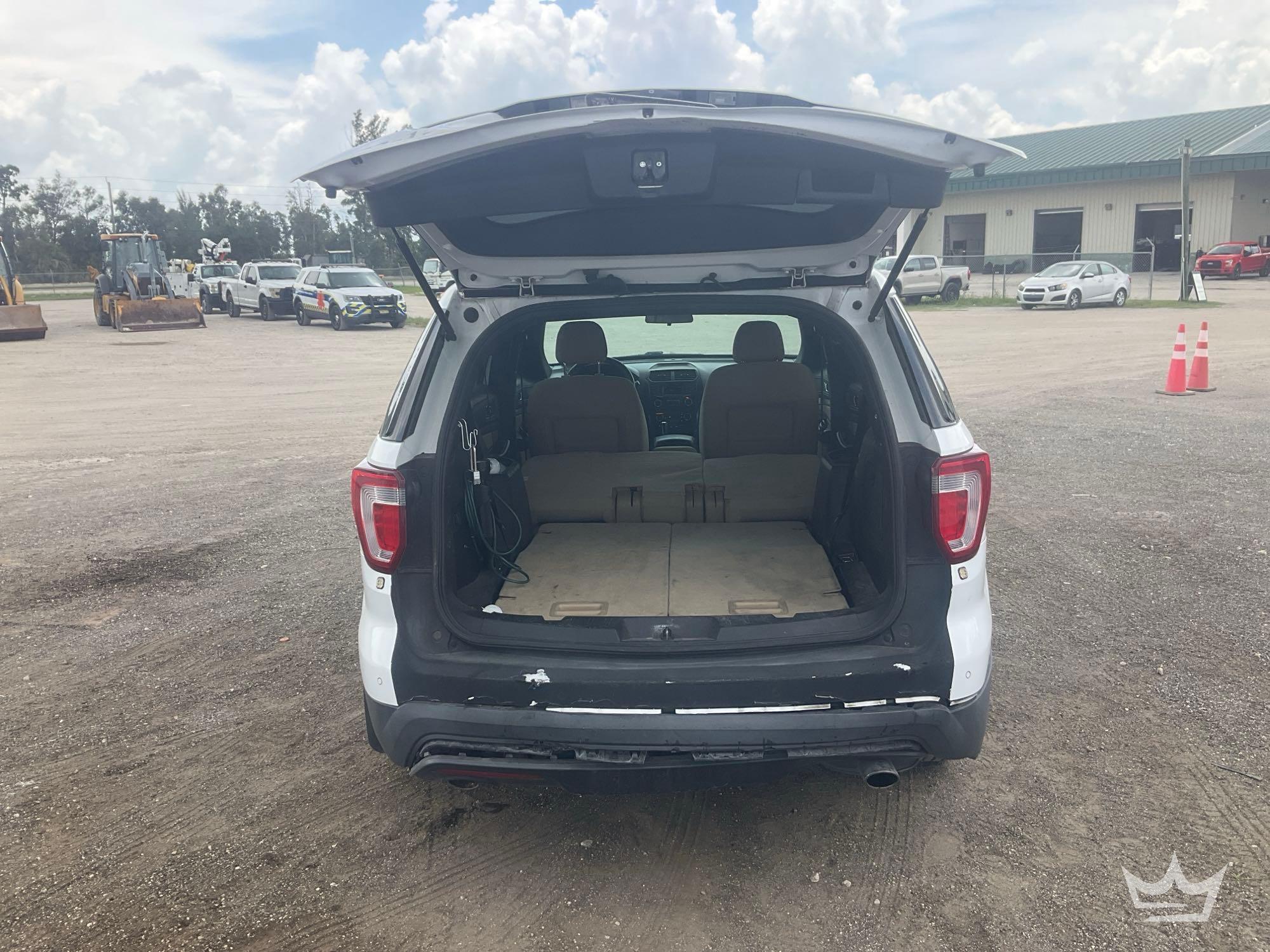 2017 Ford EXPLORER