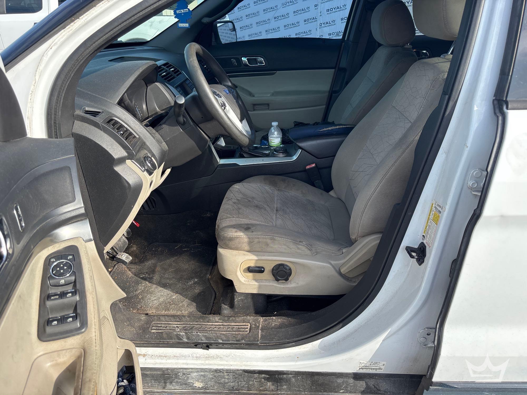 2015 Ford Explorer