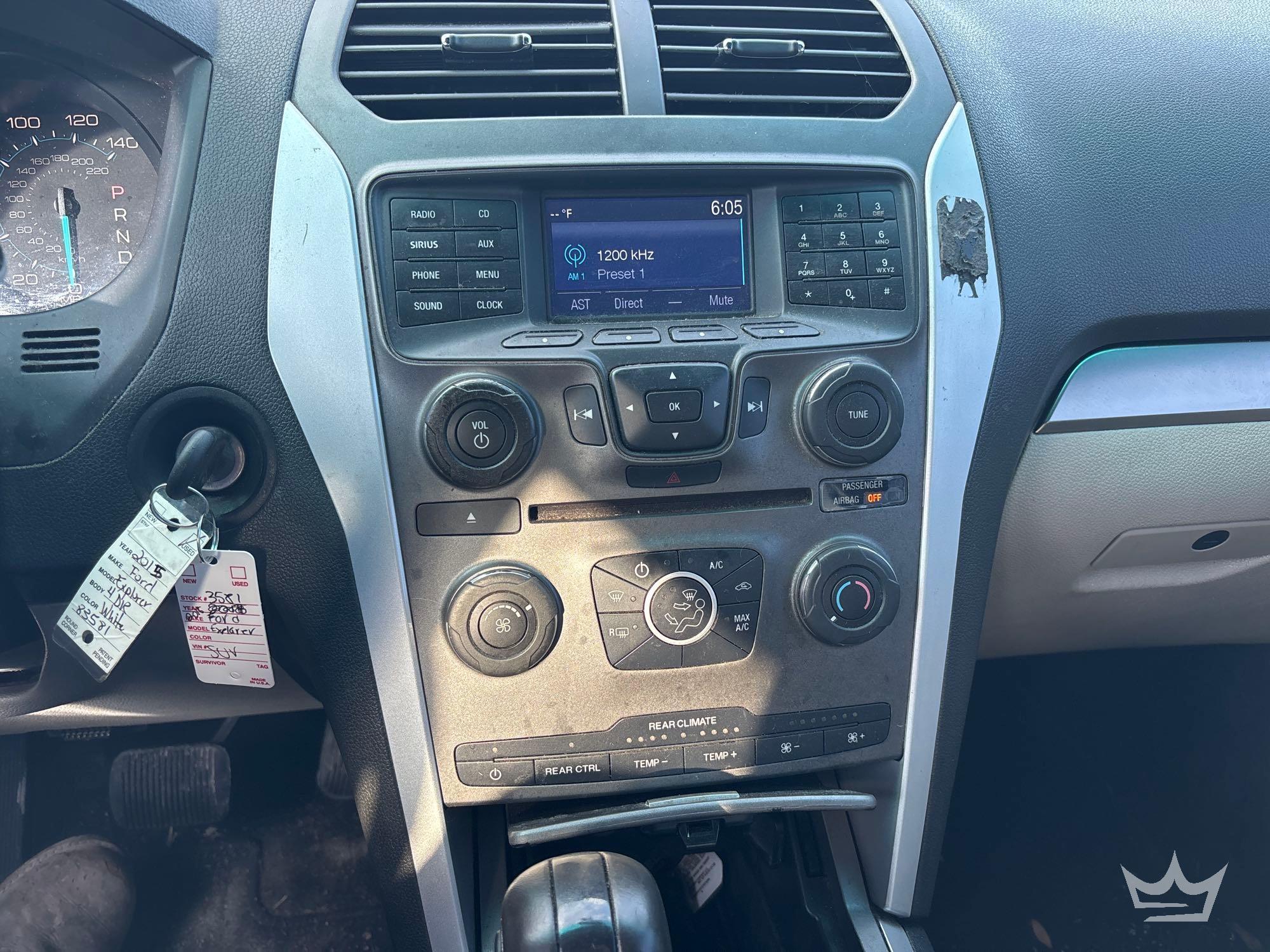 2015 Ford Explorer