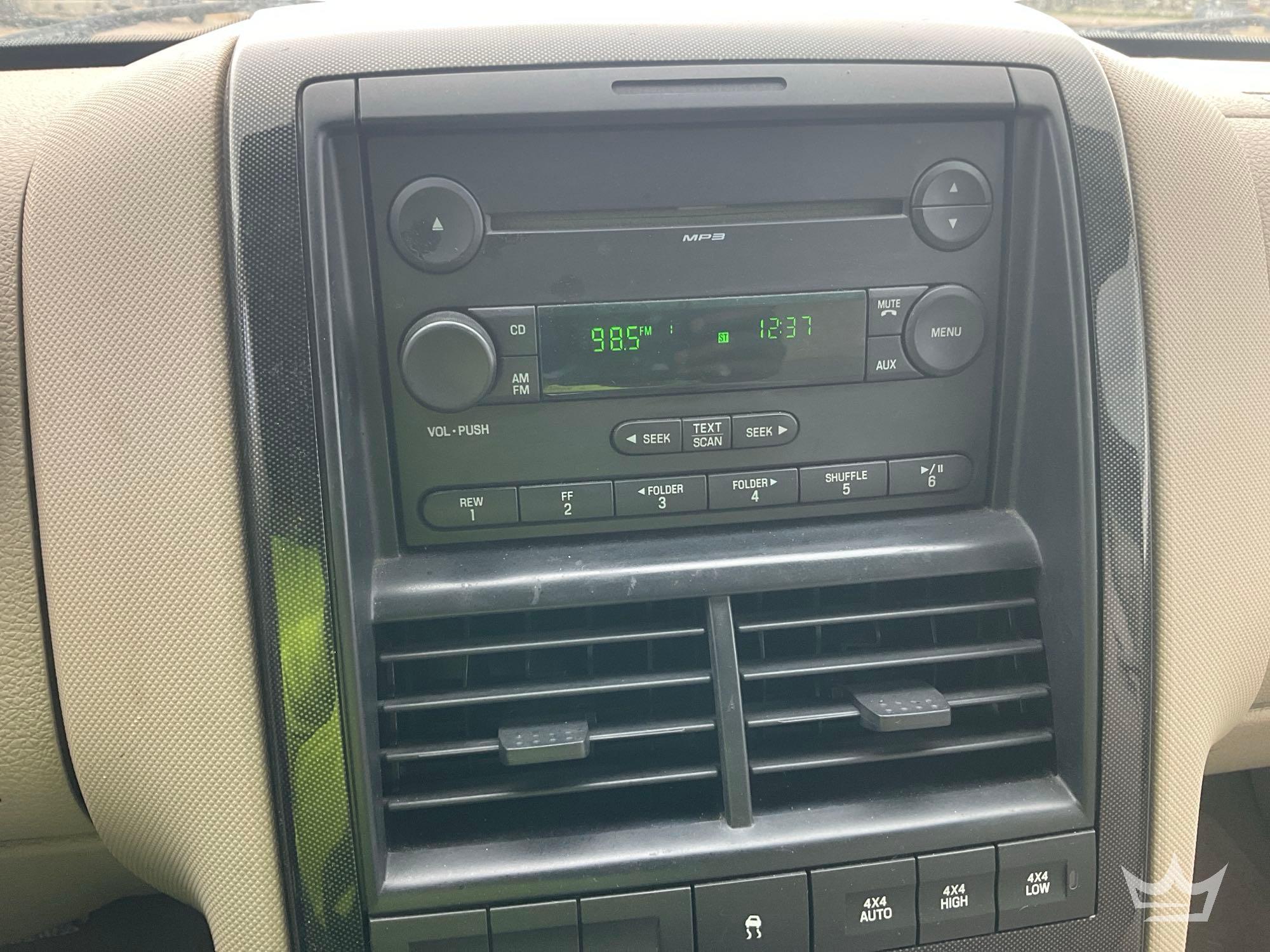 2006 Ford EXPLORER
