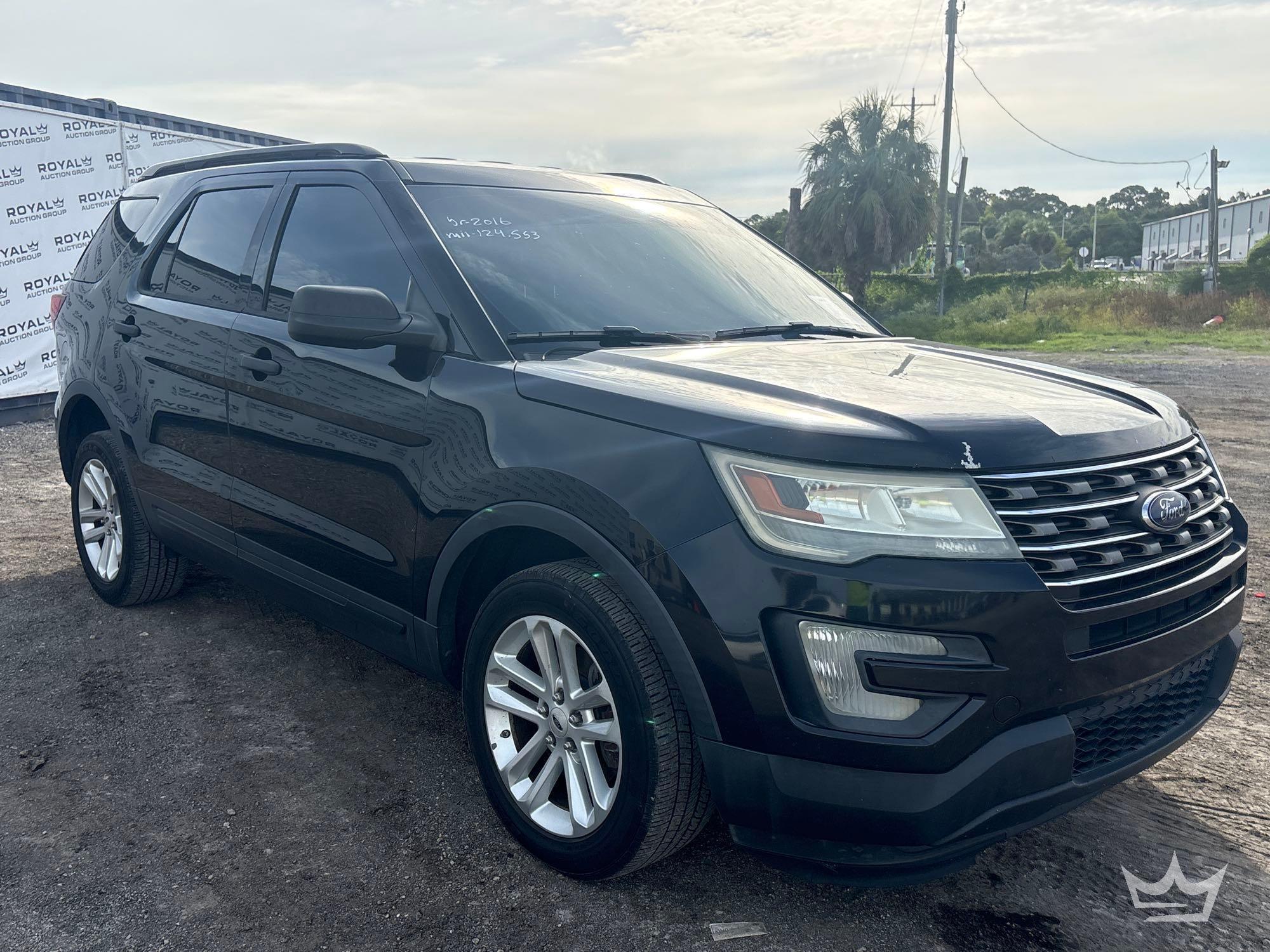 2016 Ford Explorer