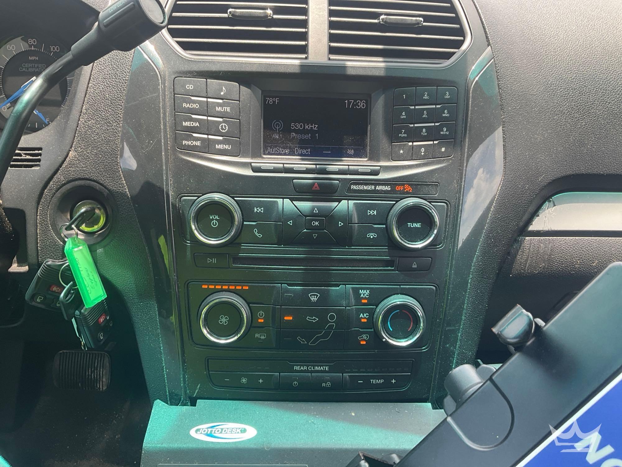 2016 Ford EXPLORER