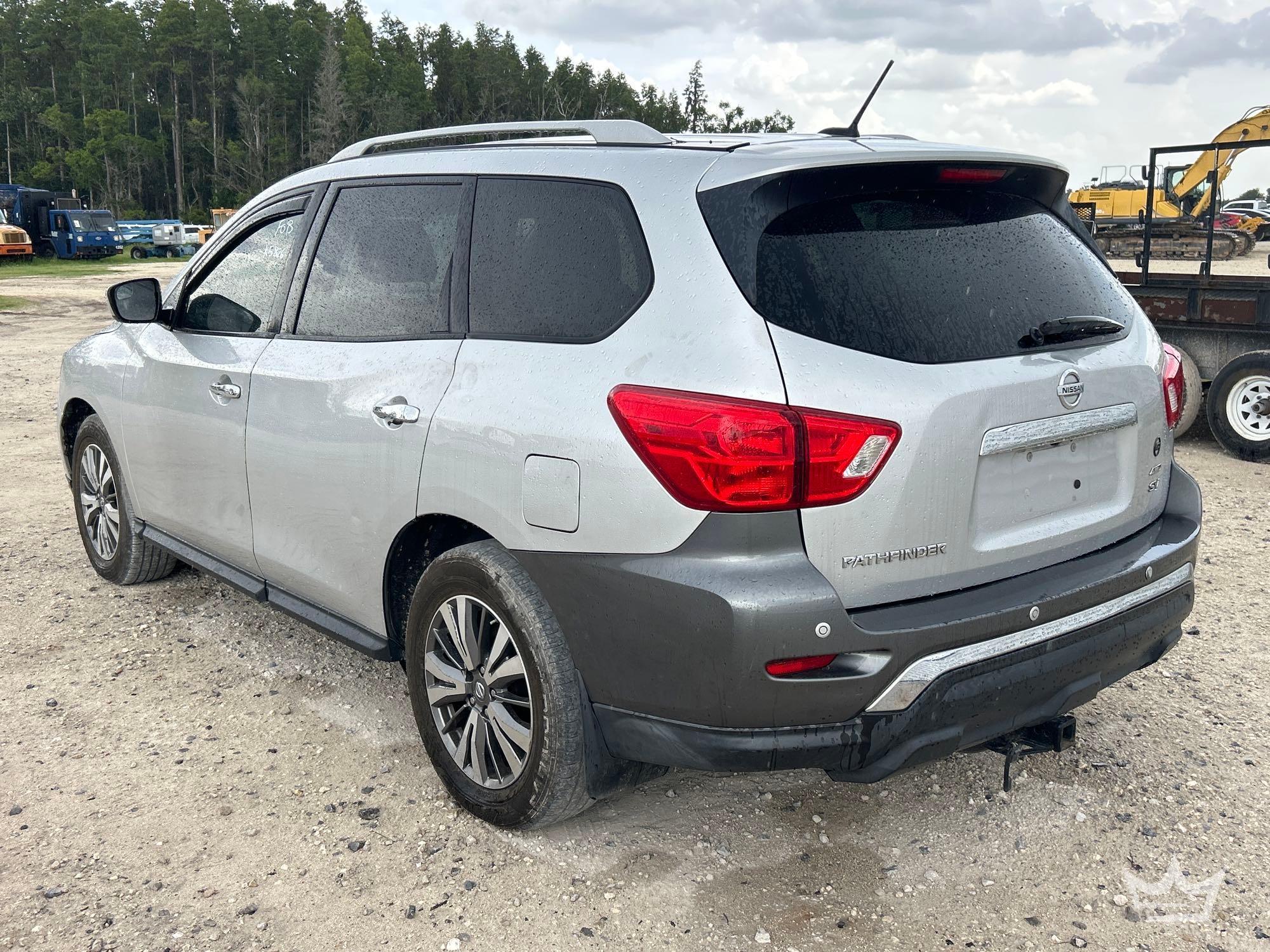 2018 Nissan PATHFINDER