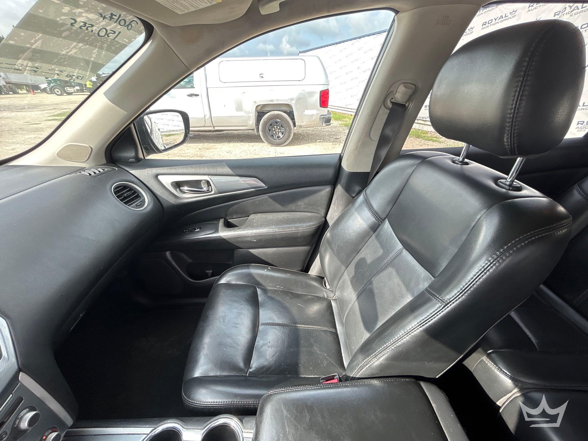 2017 Nissan PATHFINDER