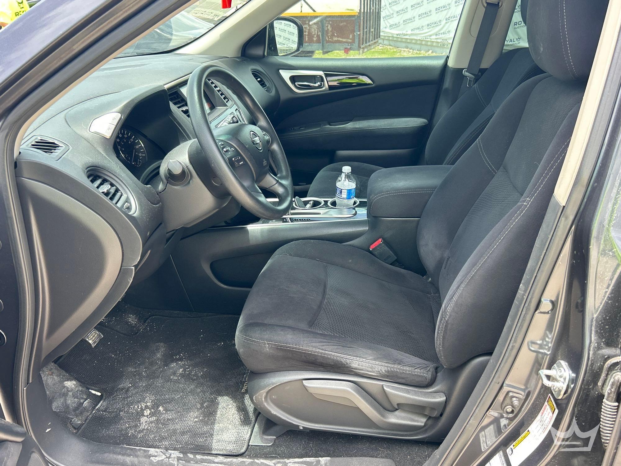 2013 Nissan PATHFINDER