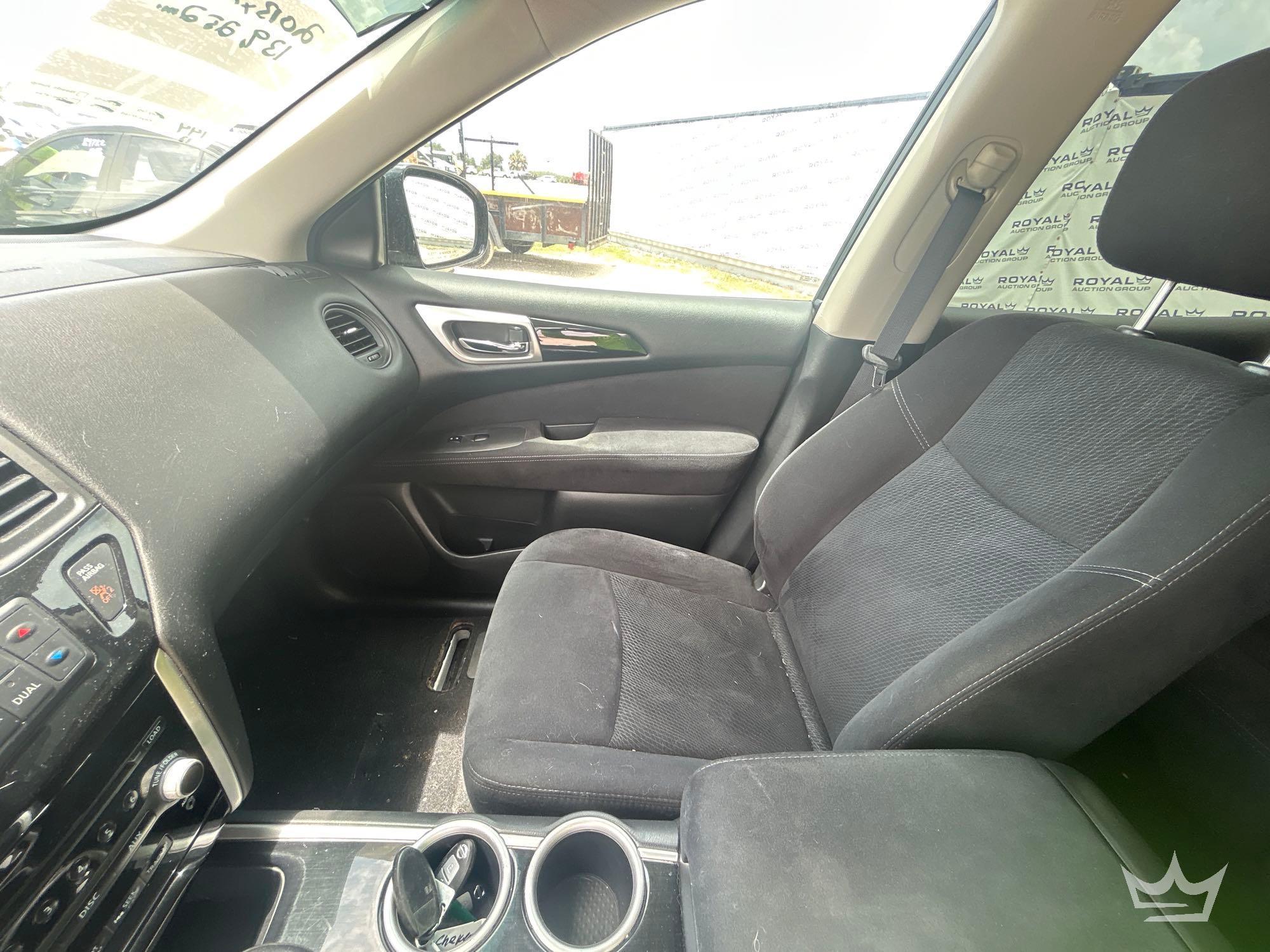 2013 Nissan PATHFINDER