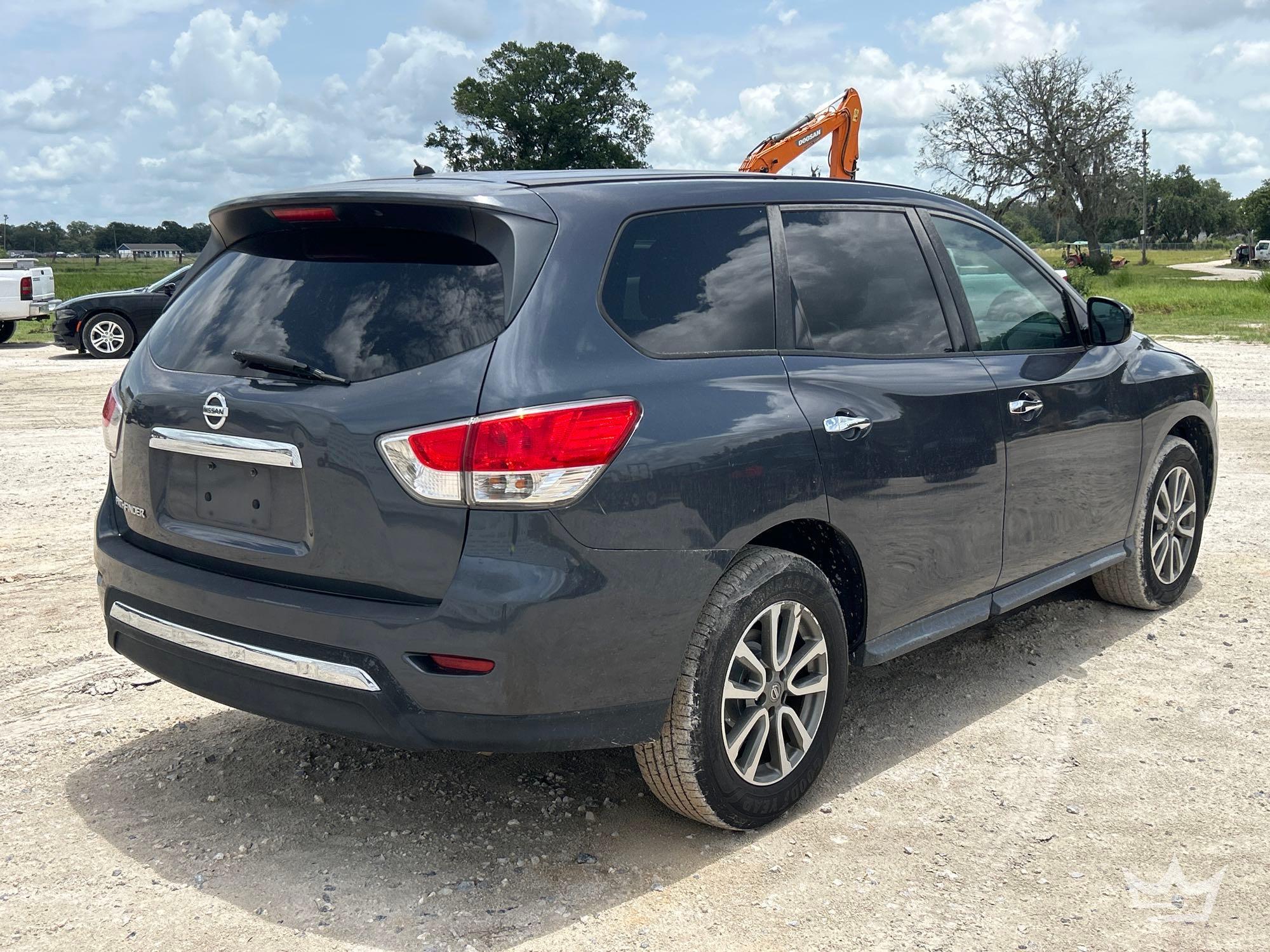 2013 Nissan PATHFINDER
