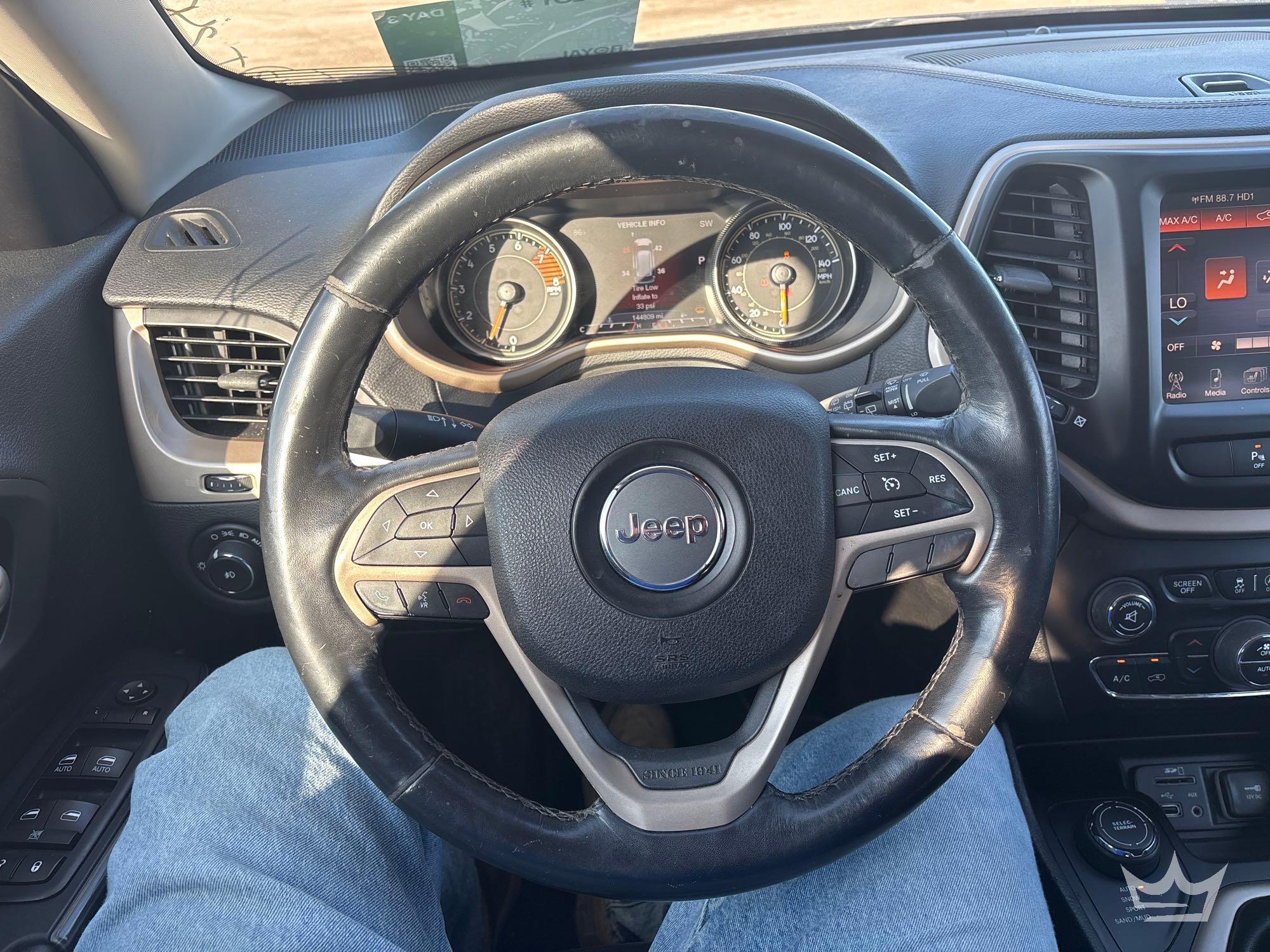 2016 Jeep CHEROKEE