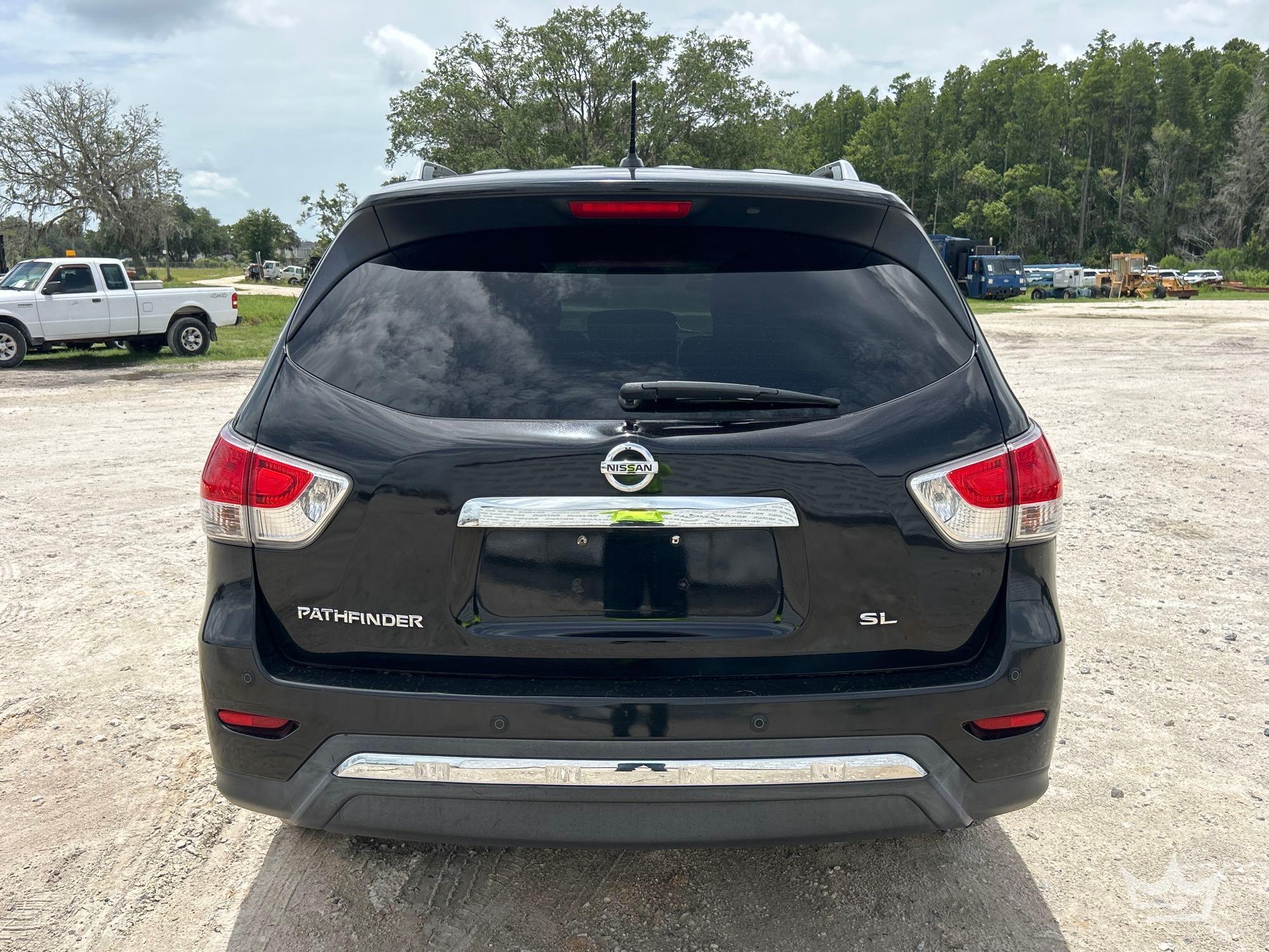 2013 Nissan PATHFINDER