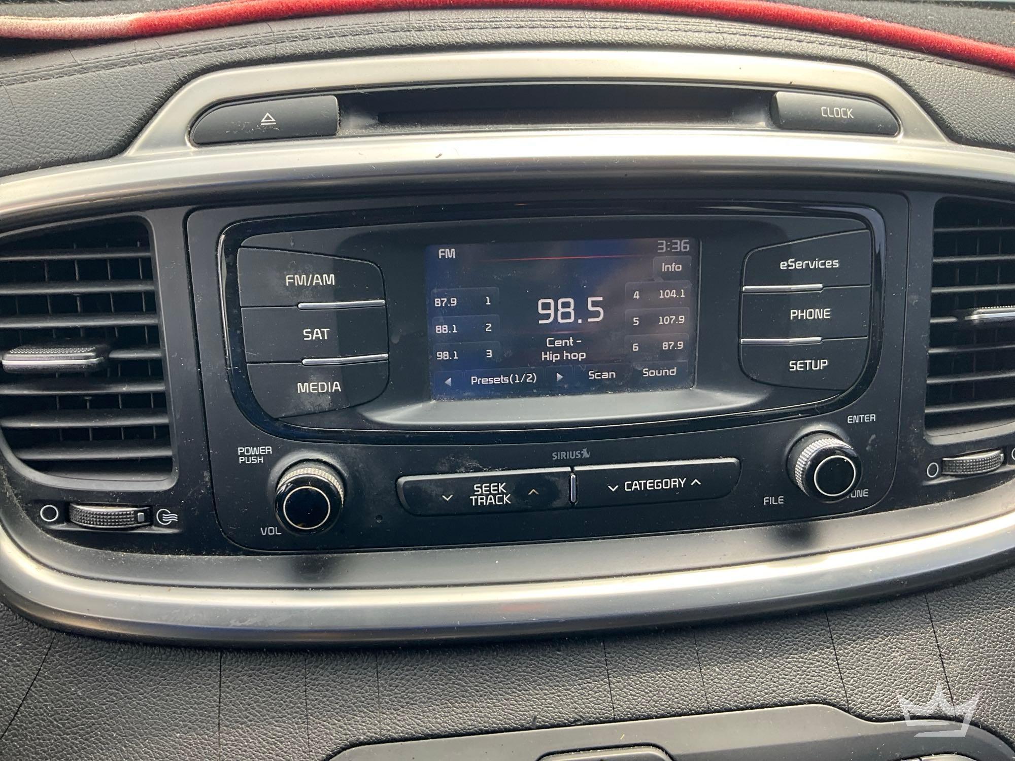 2016 Kia SORENTO