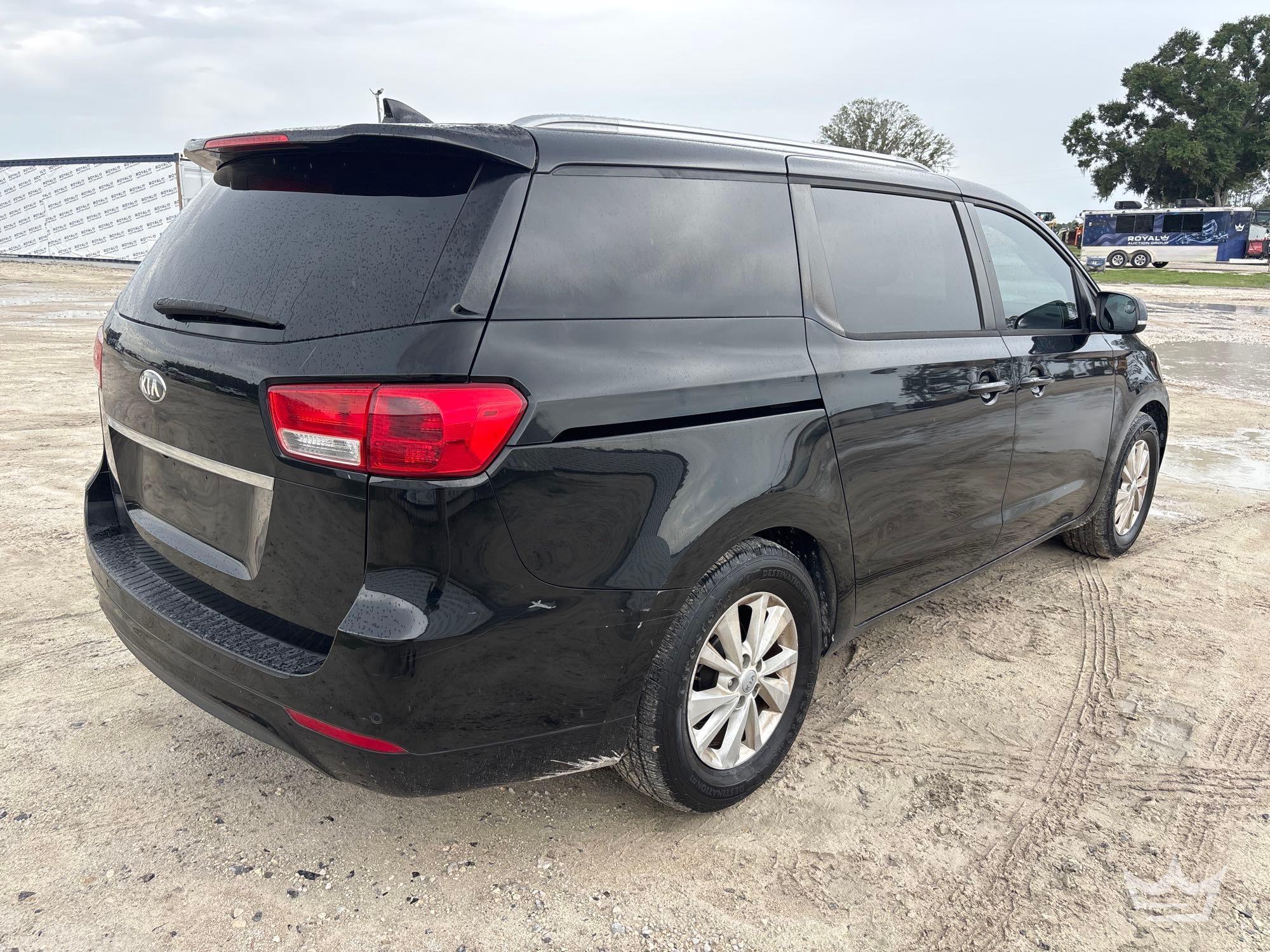2017 Kia Sedona