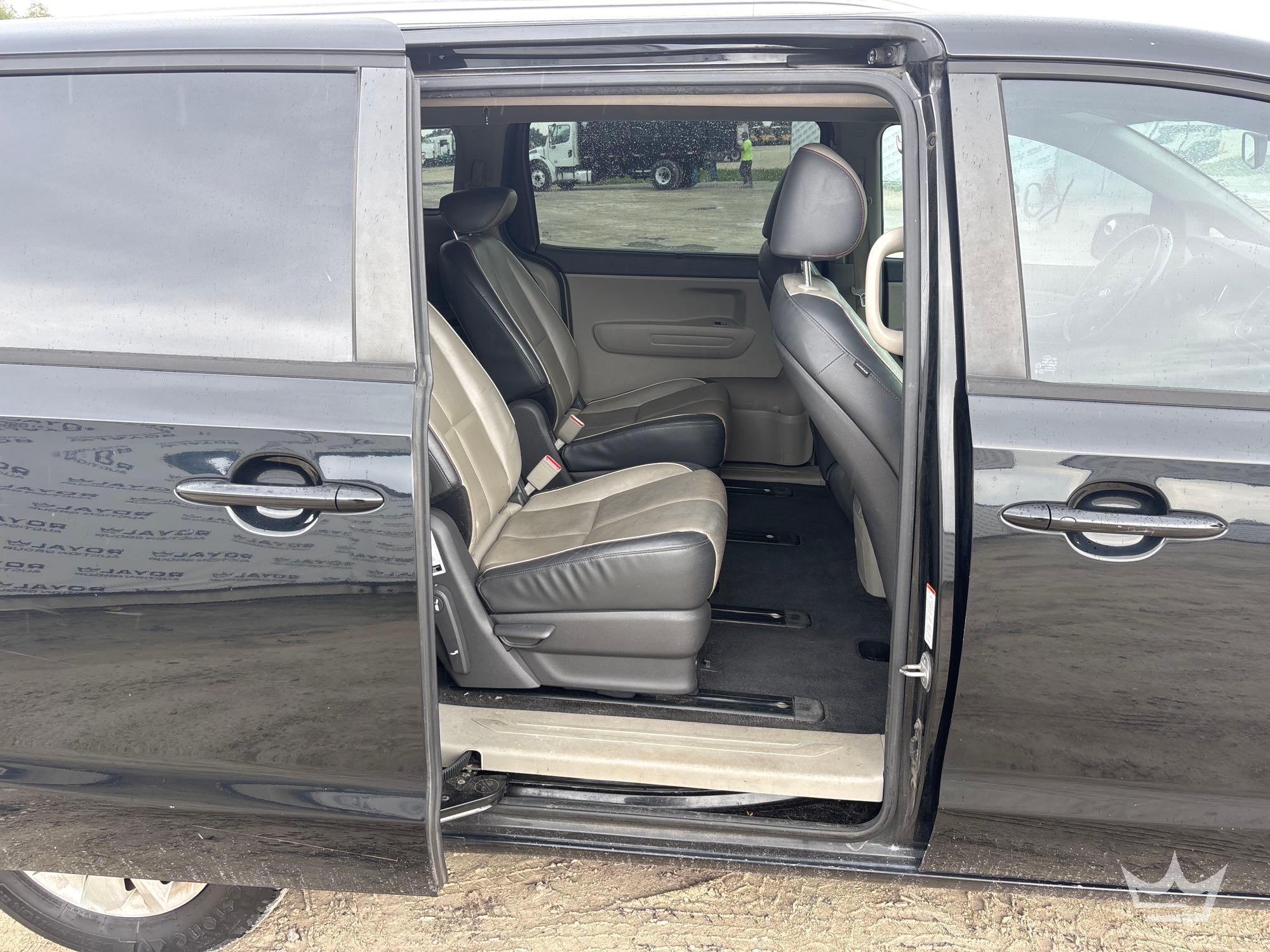 2017 Kia Sedona