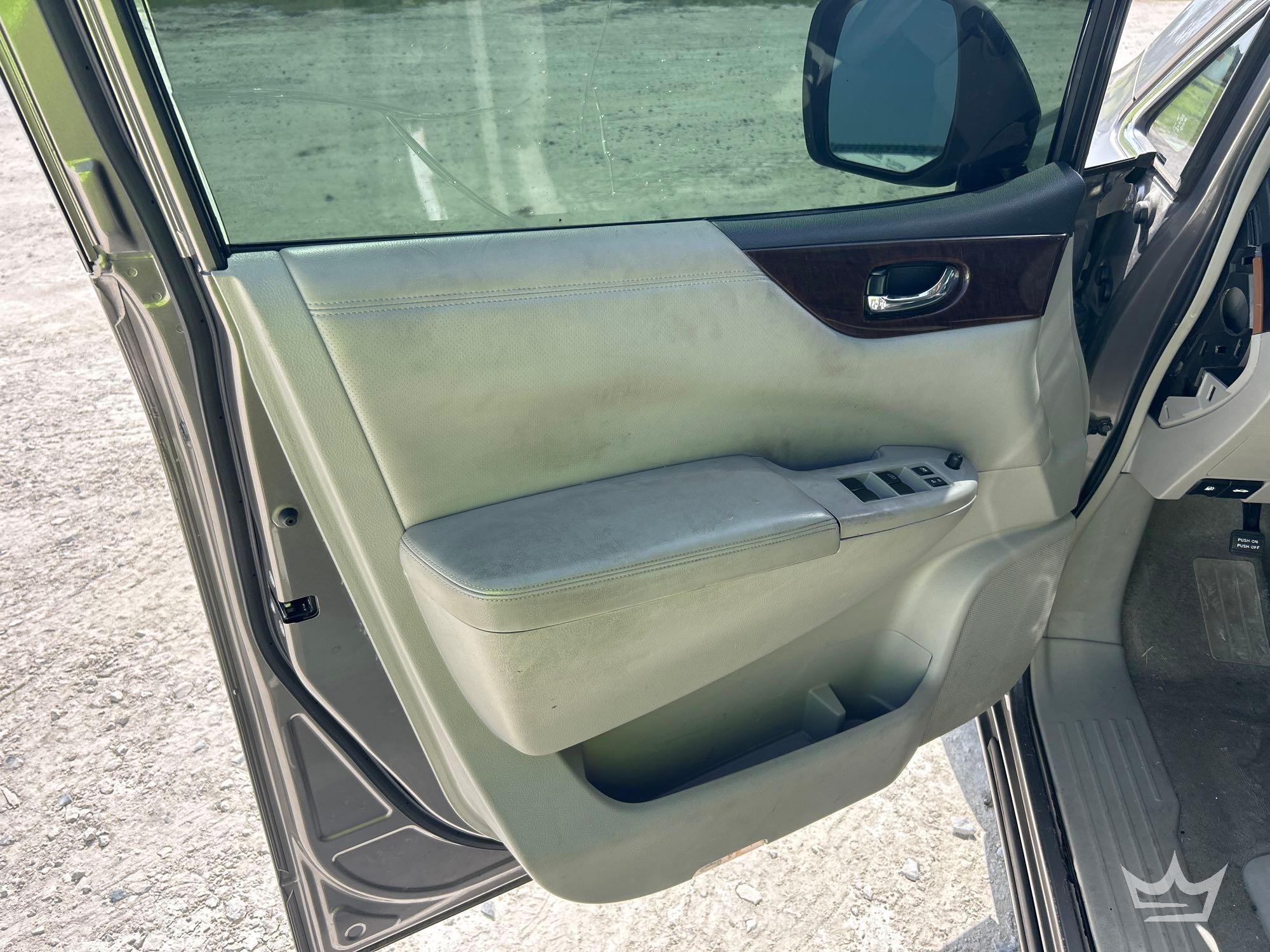2015 Nissan Quest