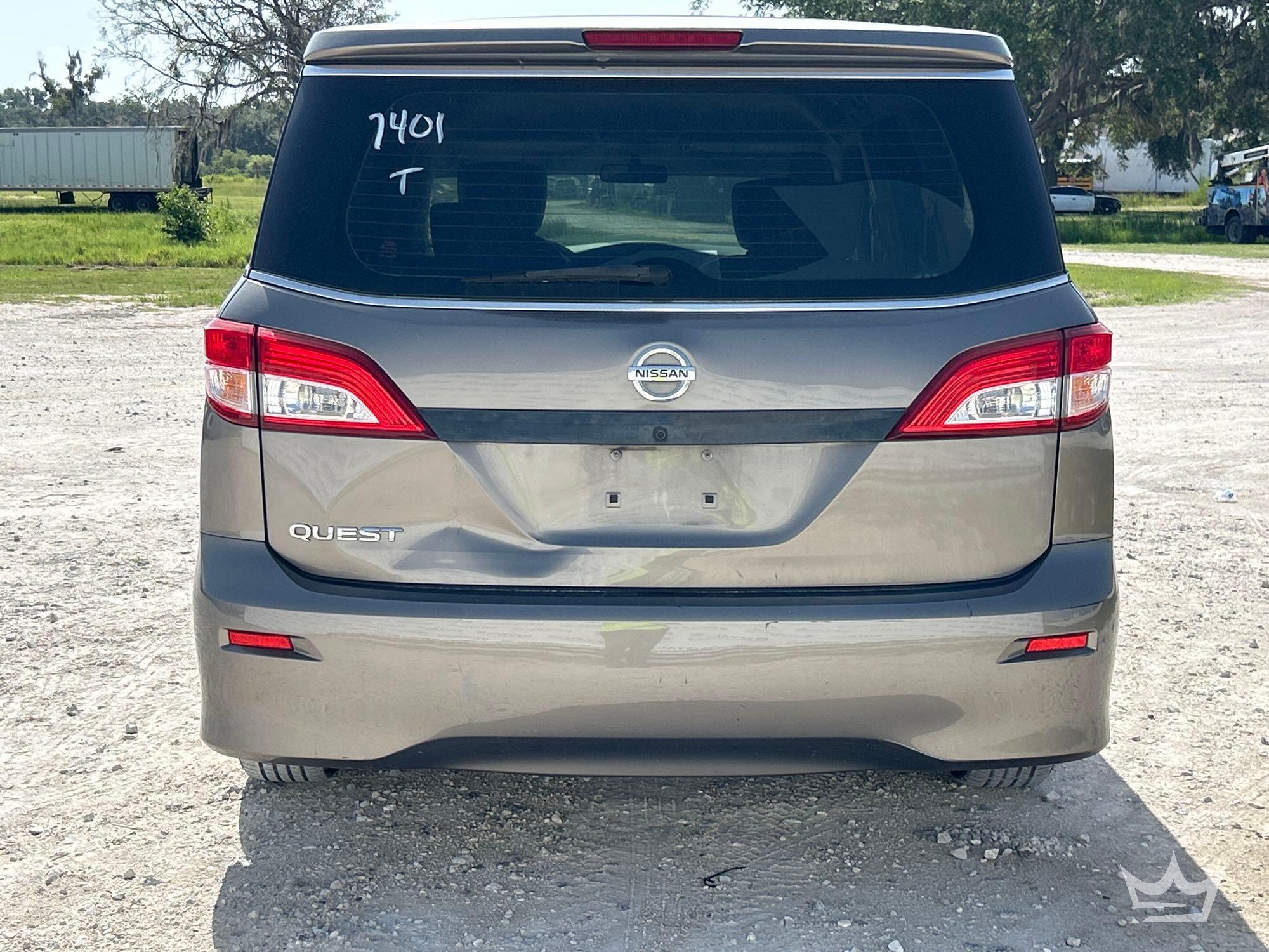 2015 Nissan Quest