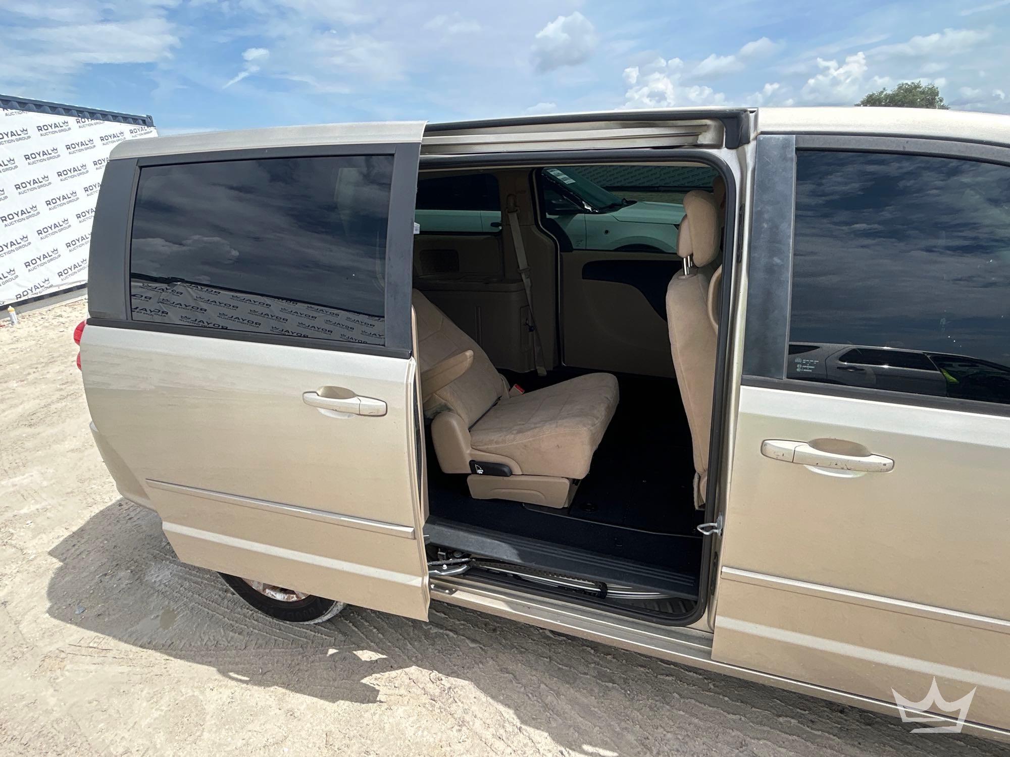 2013 Dodge Grand Caravan