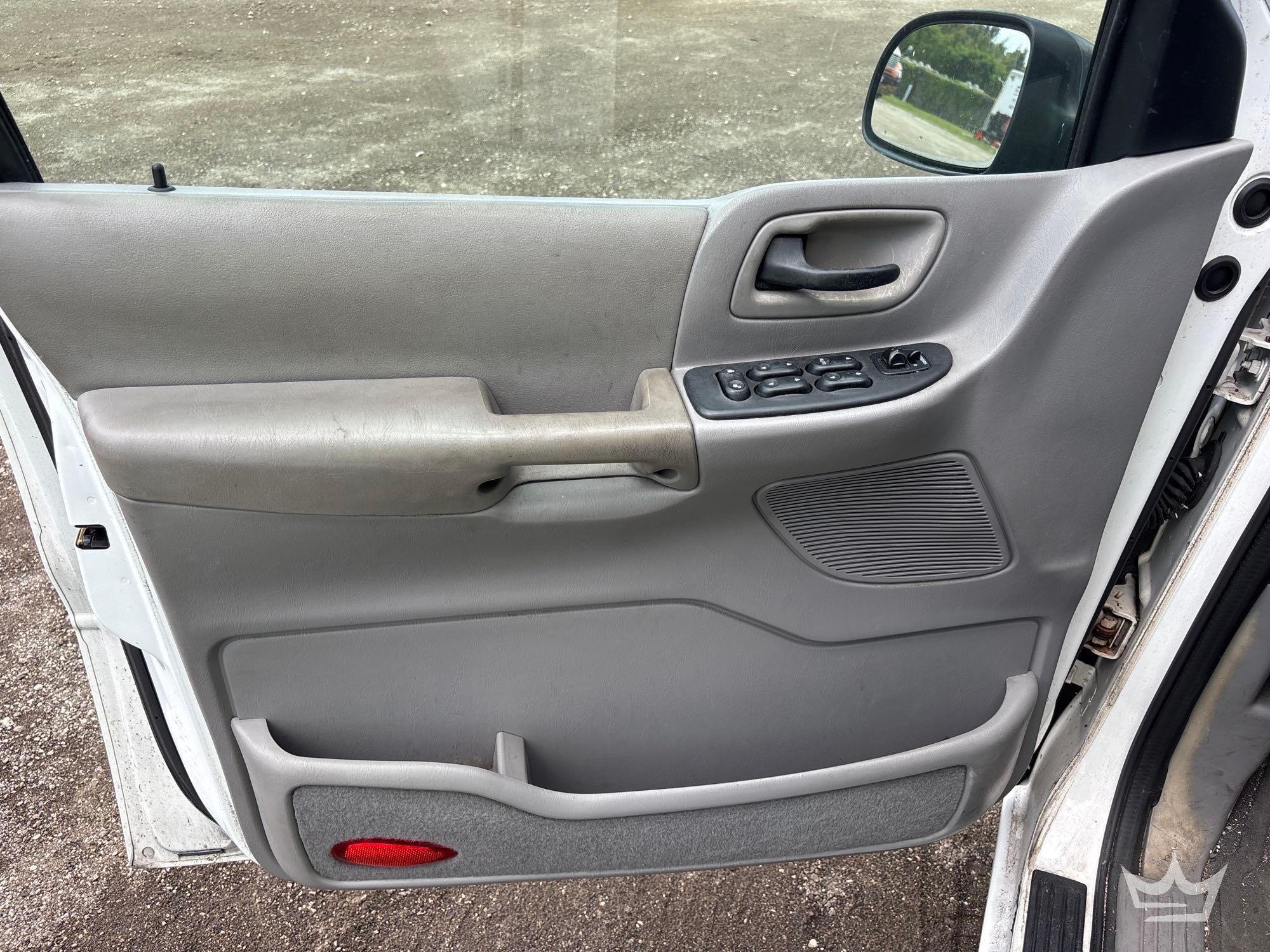 2003 Ford WINDSTAR