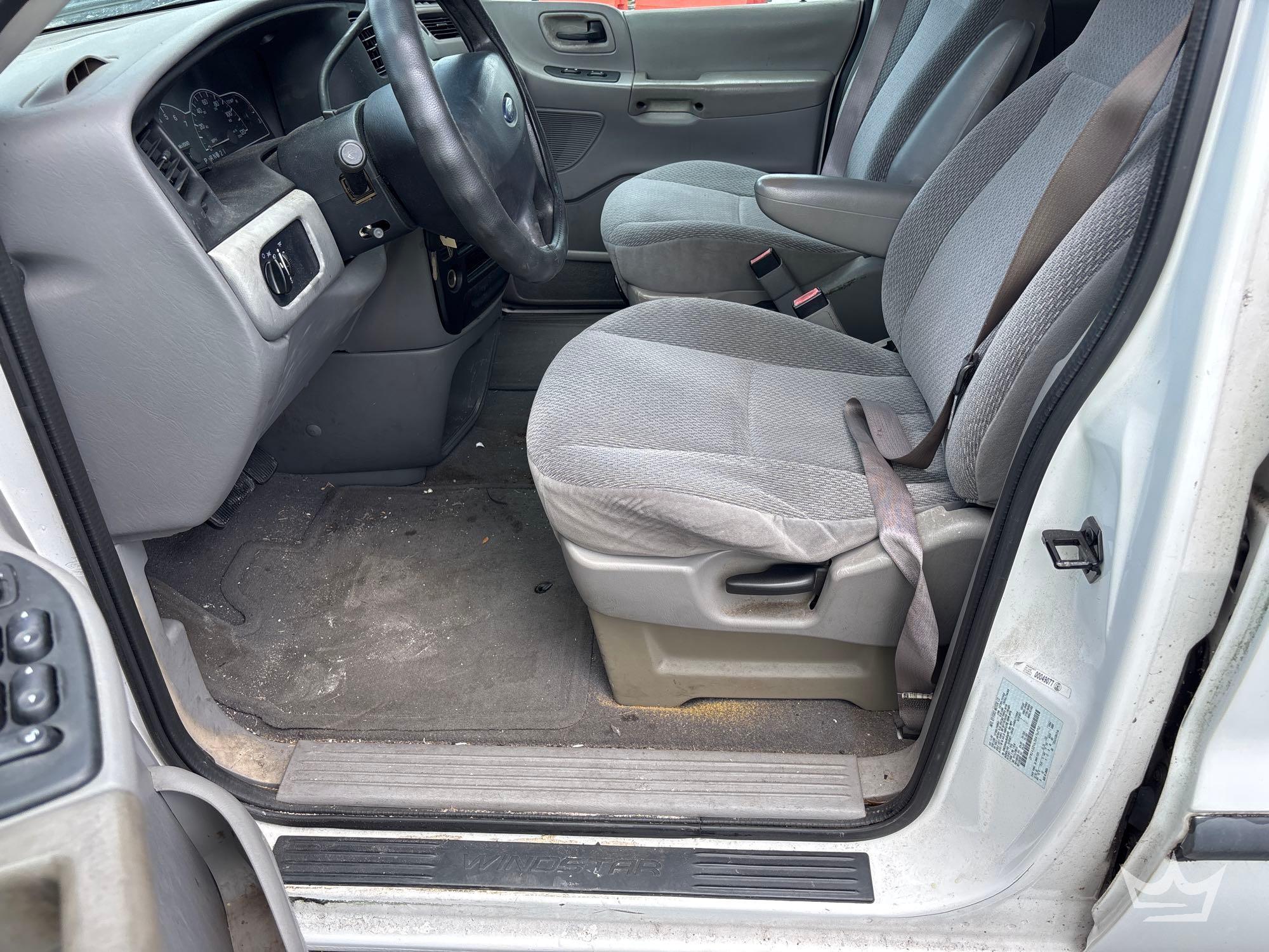 2003 Ford WINDSTAR