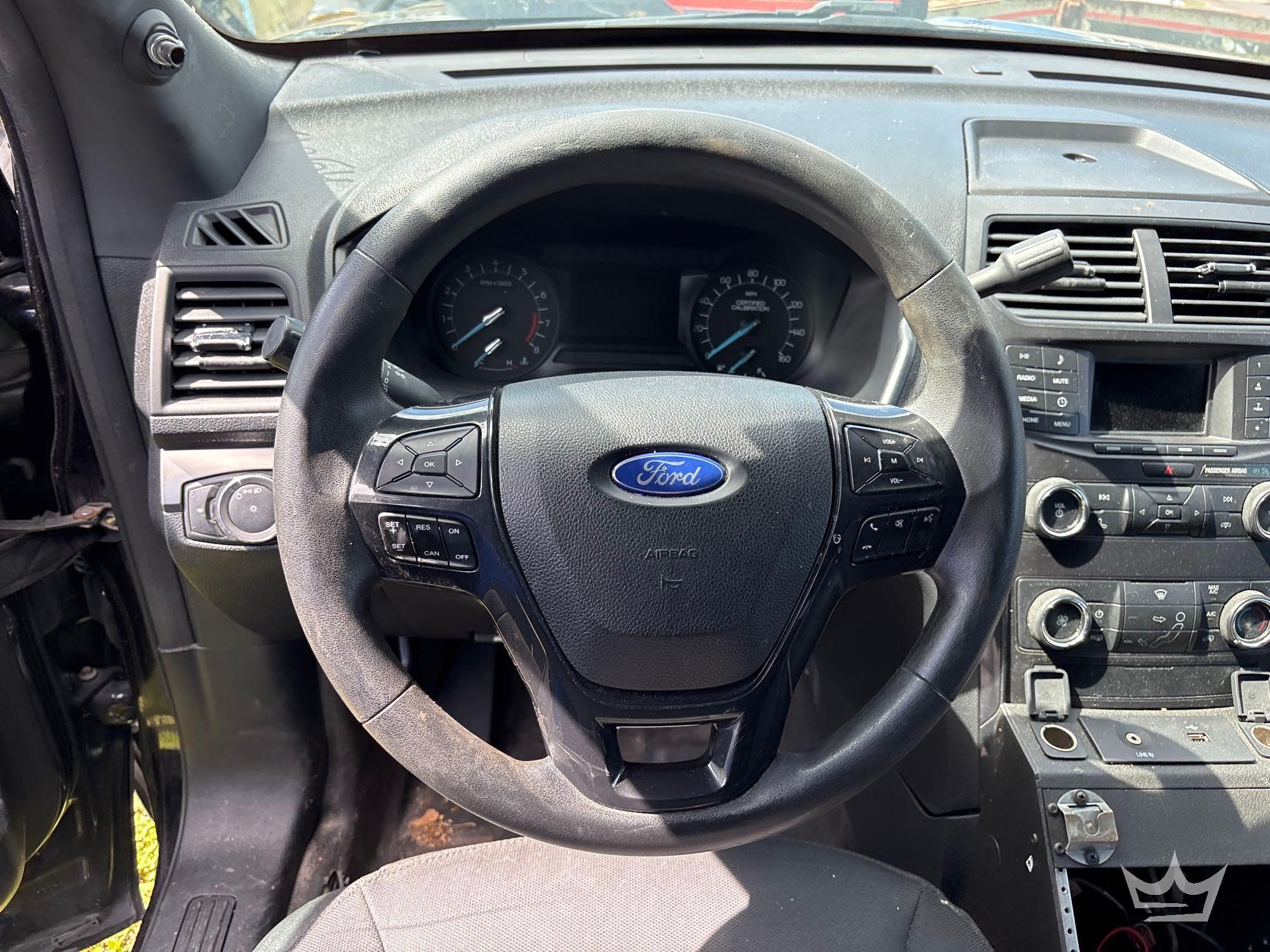 2019 Ford EXPLORER