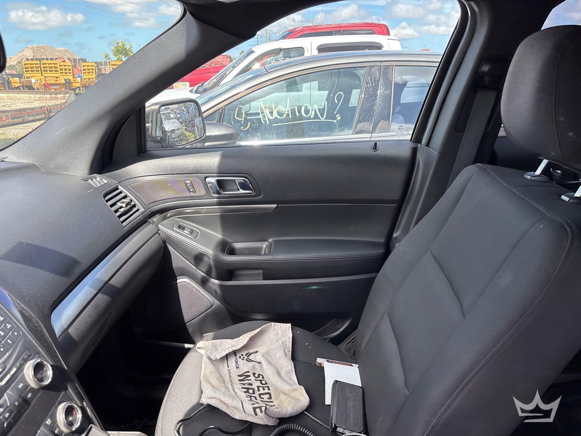 2019 Ford EXPLORER