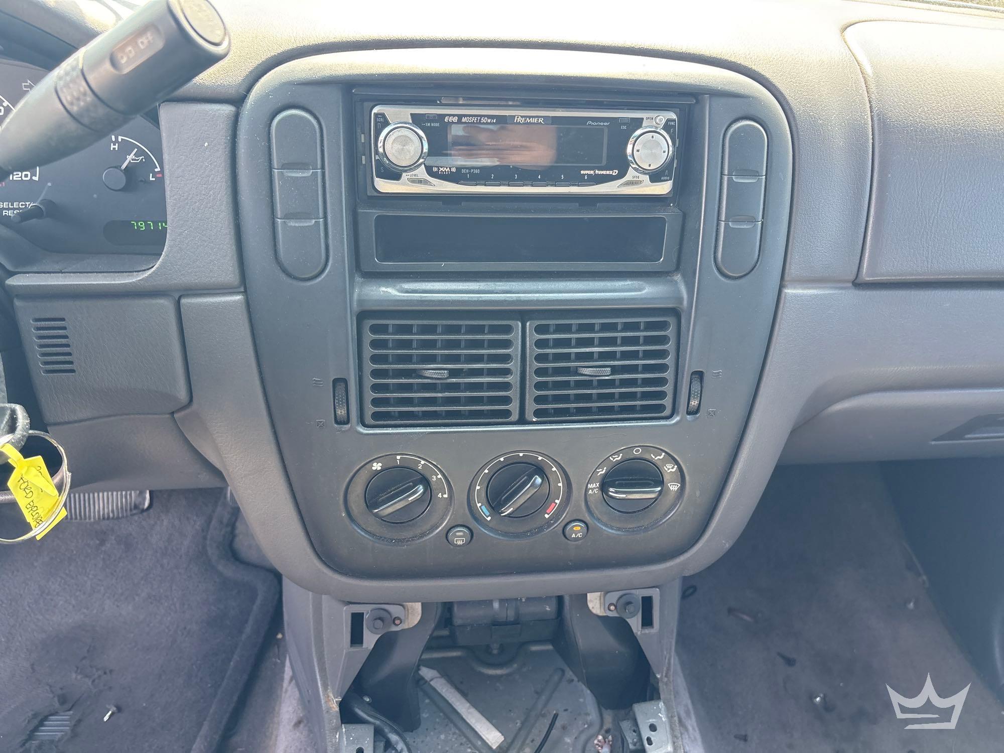 2002 Ford Explorer