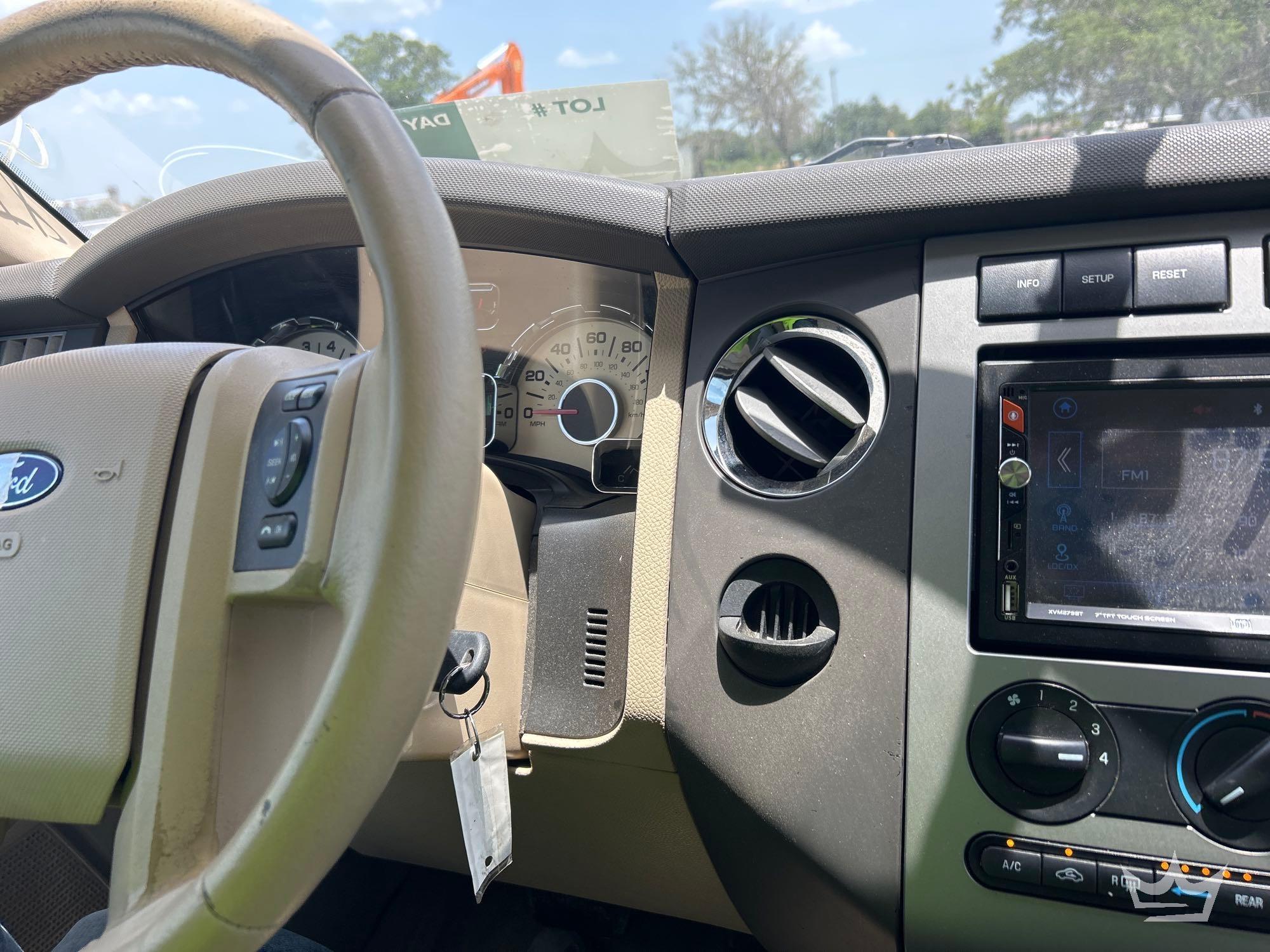 2010 Ford EXPEDITION