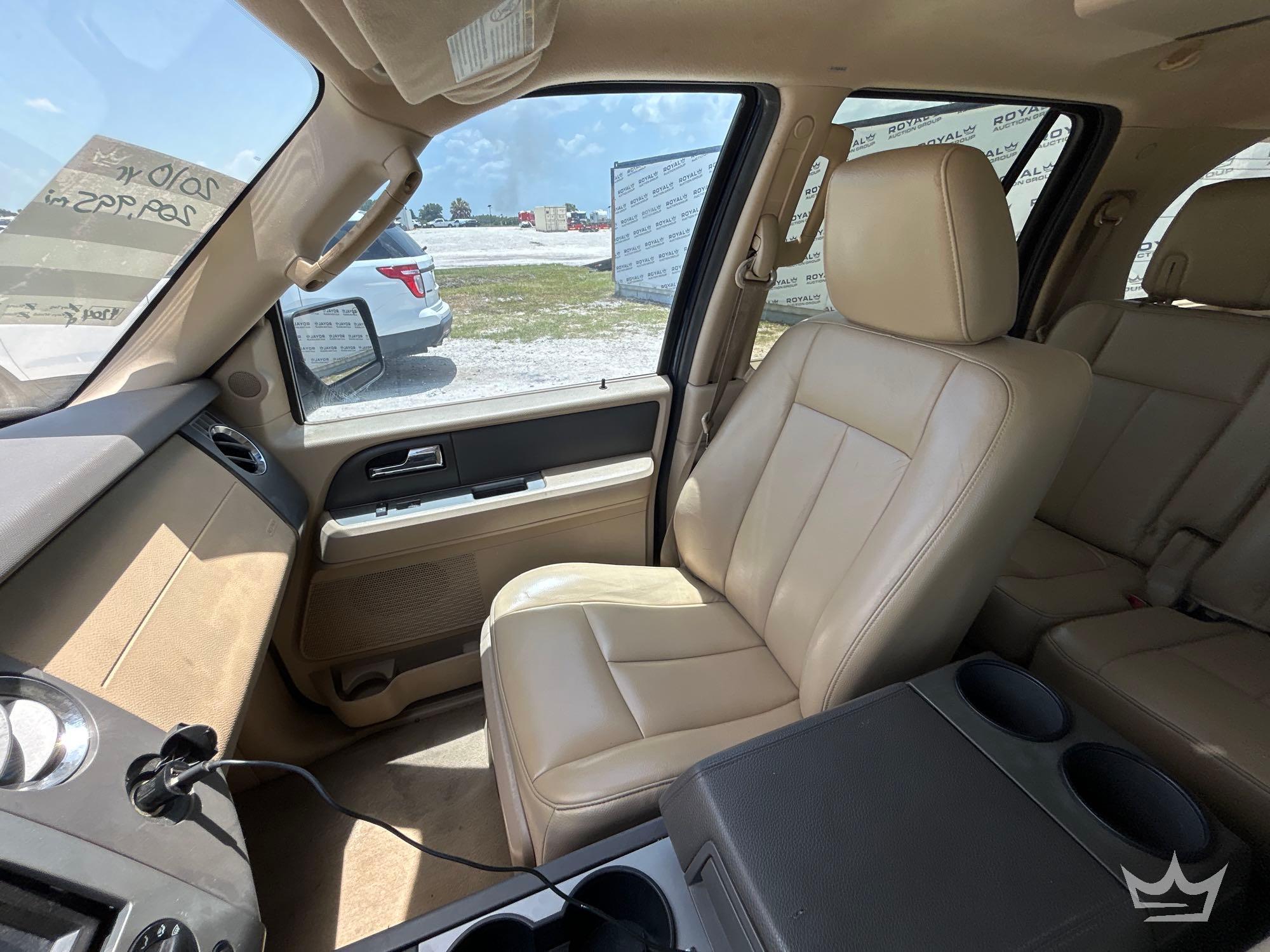 2010 Ford EXPEDITION