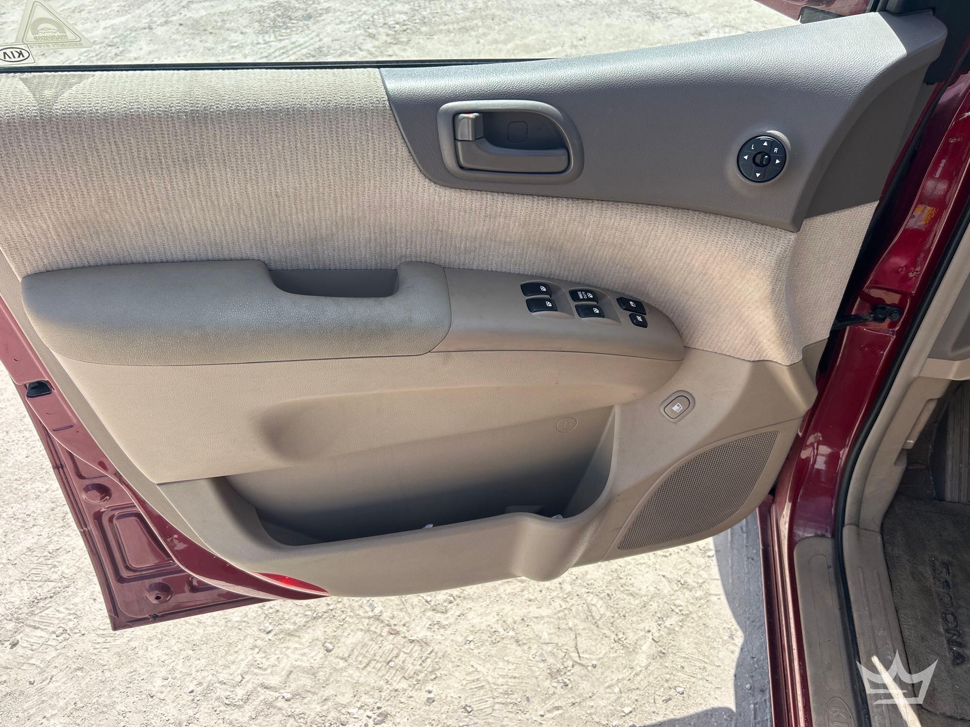 2006 Kia Sedona