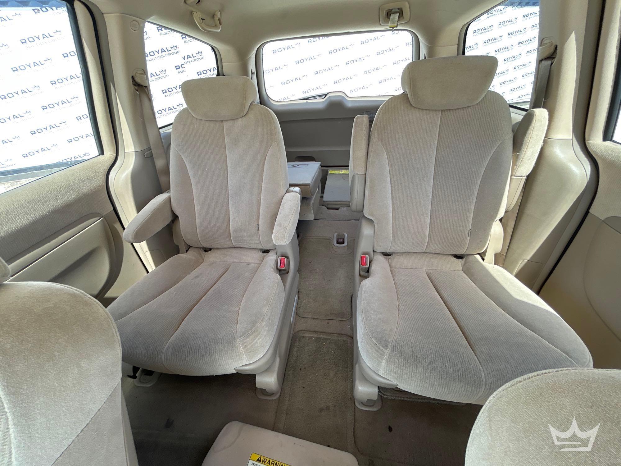 2006 Kia Sedona