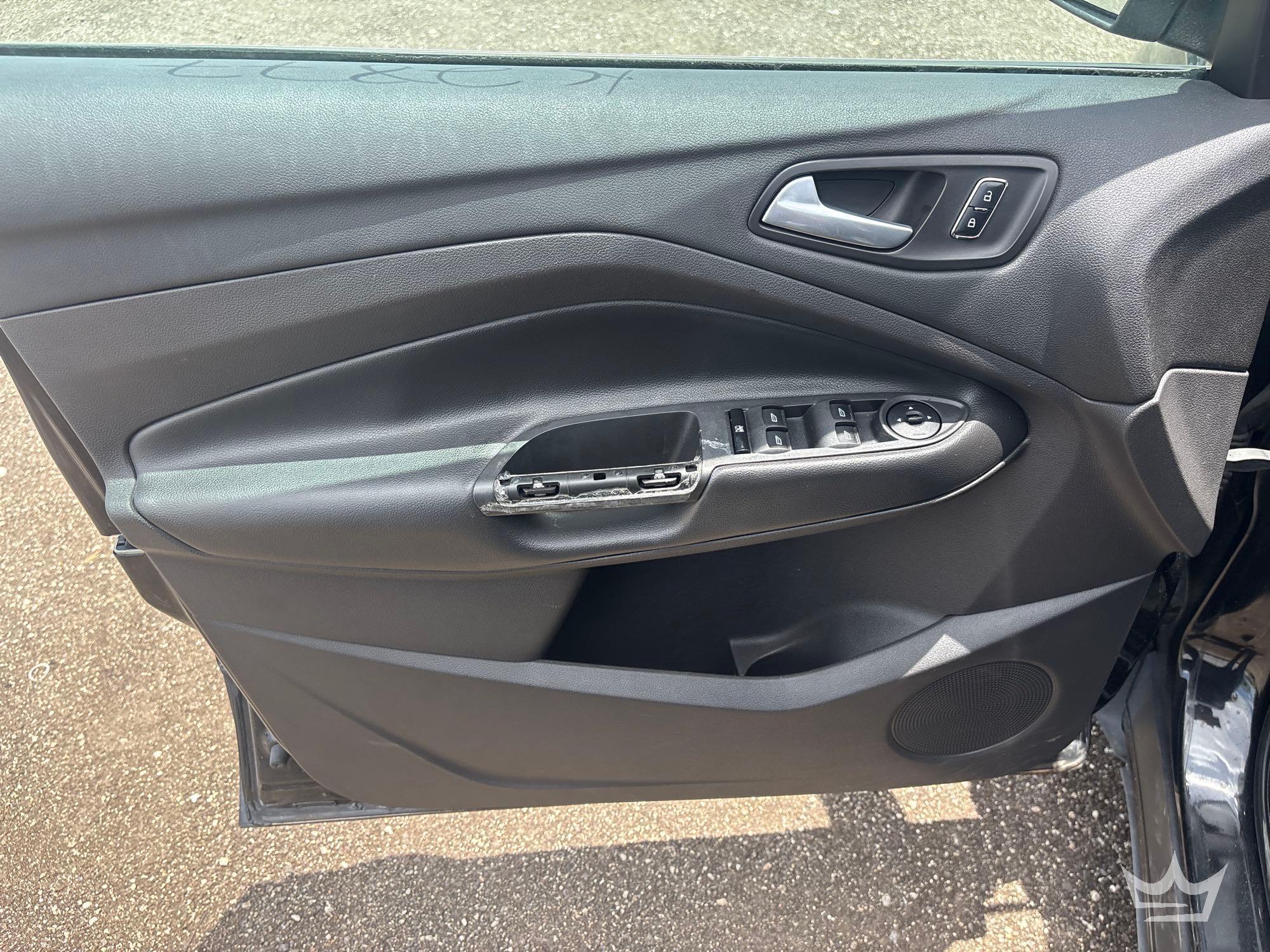 2015 Ford ESCAPE