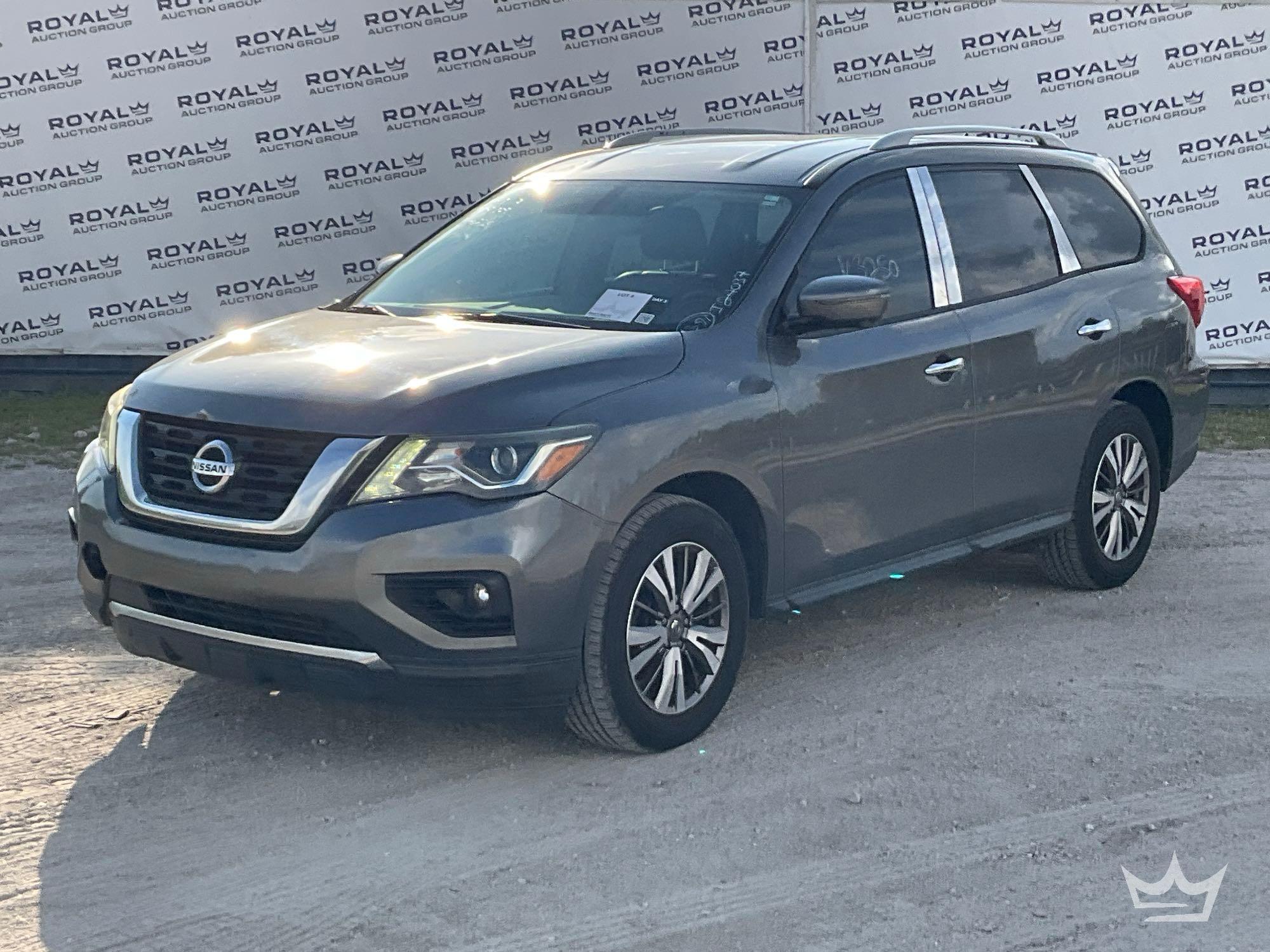 Photo of a 2018 Nissan Pathfinder