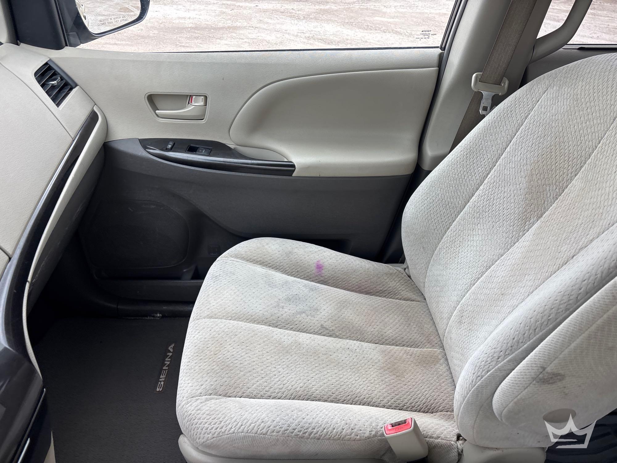 2011 Toyota Sienna