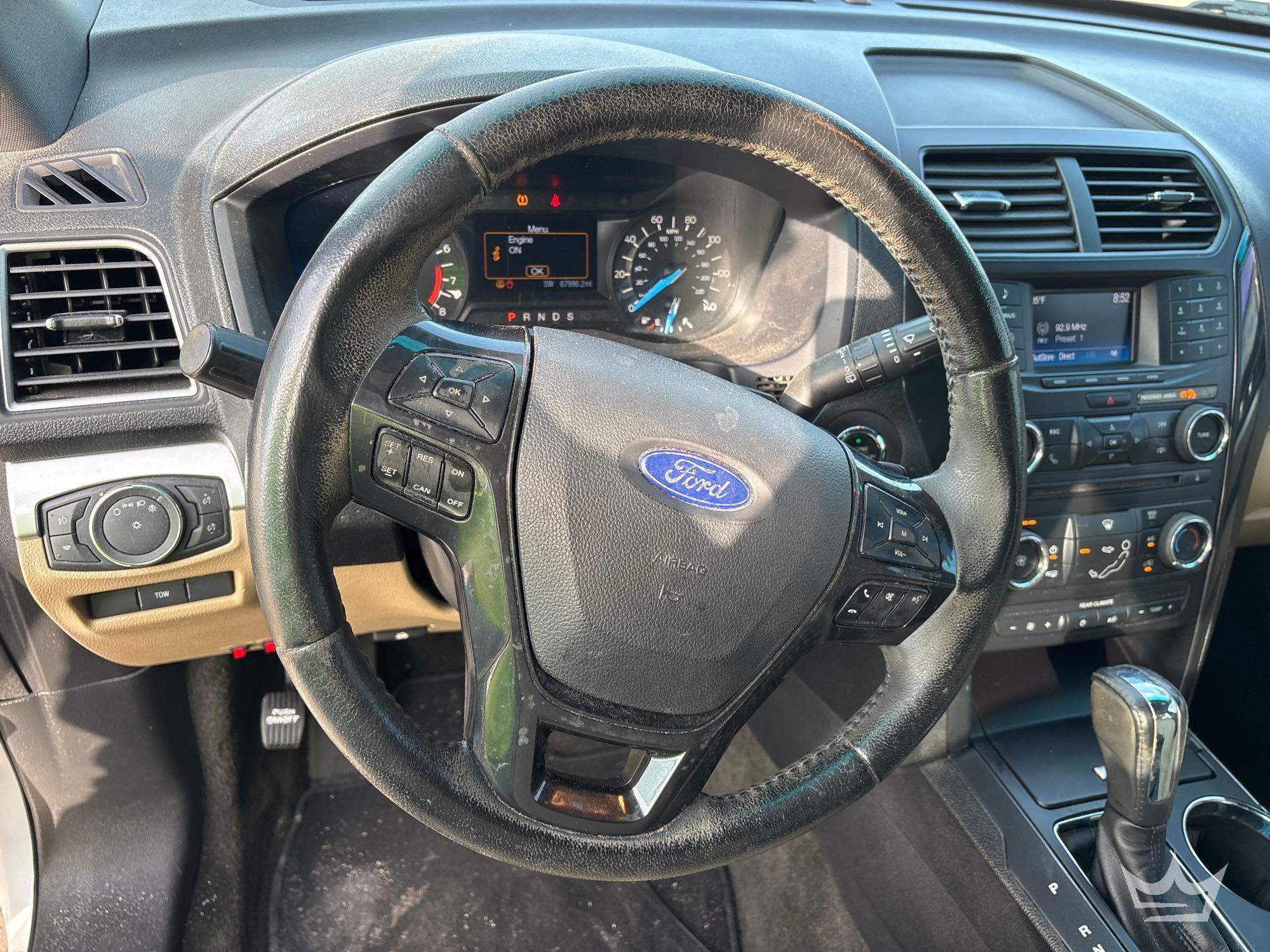 2016 Ford Explorer