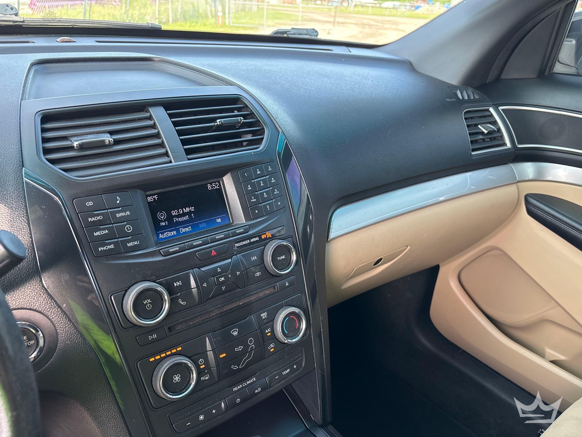 2016 Ford Explorer
