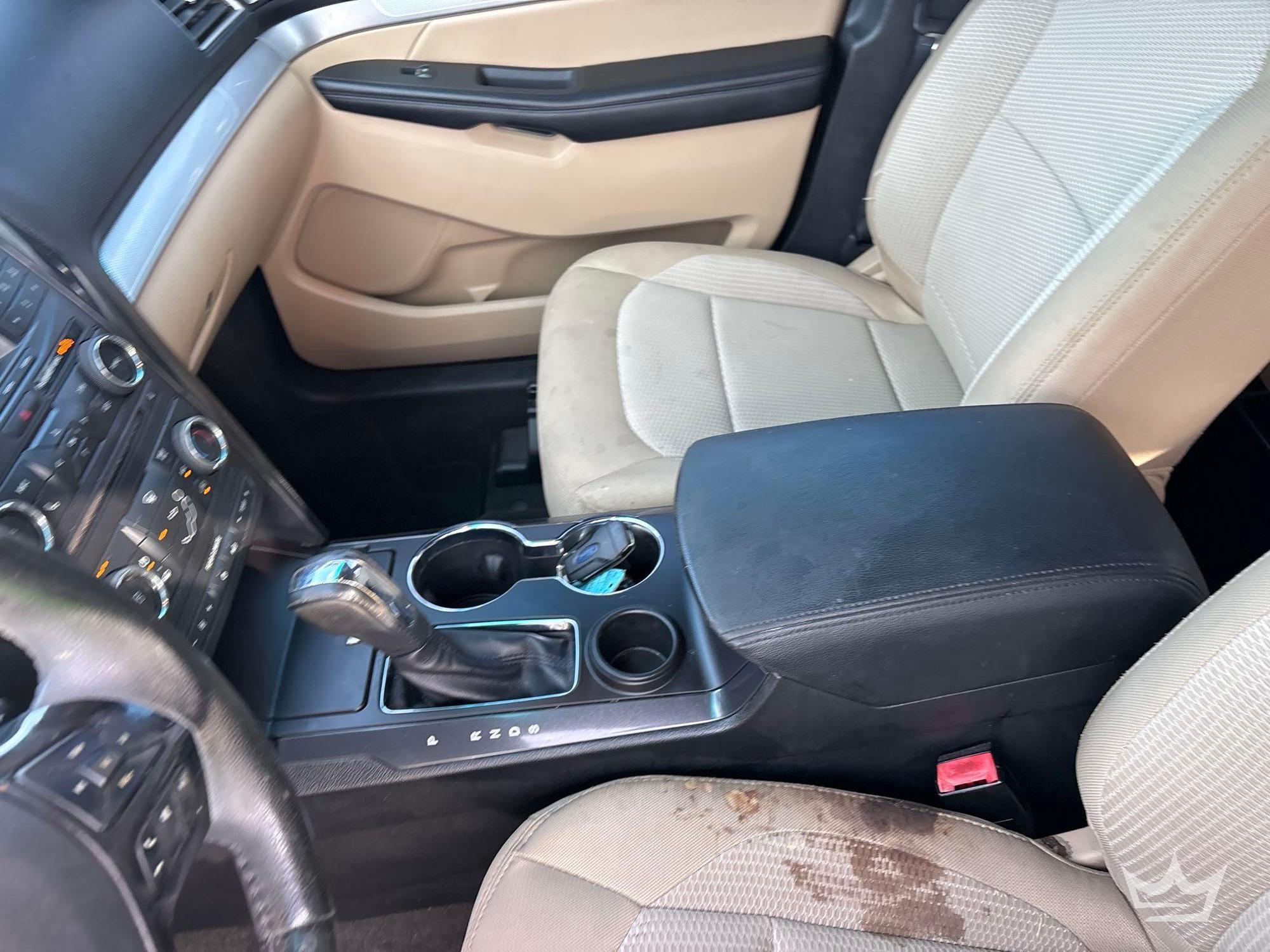 2016 Ford Explorer