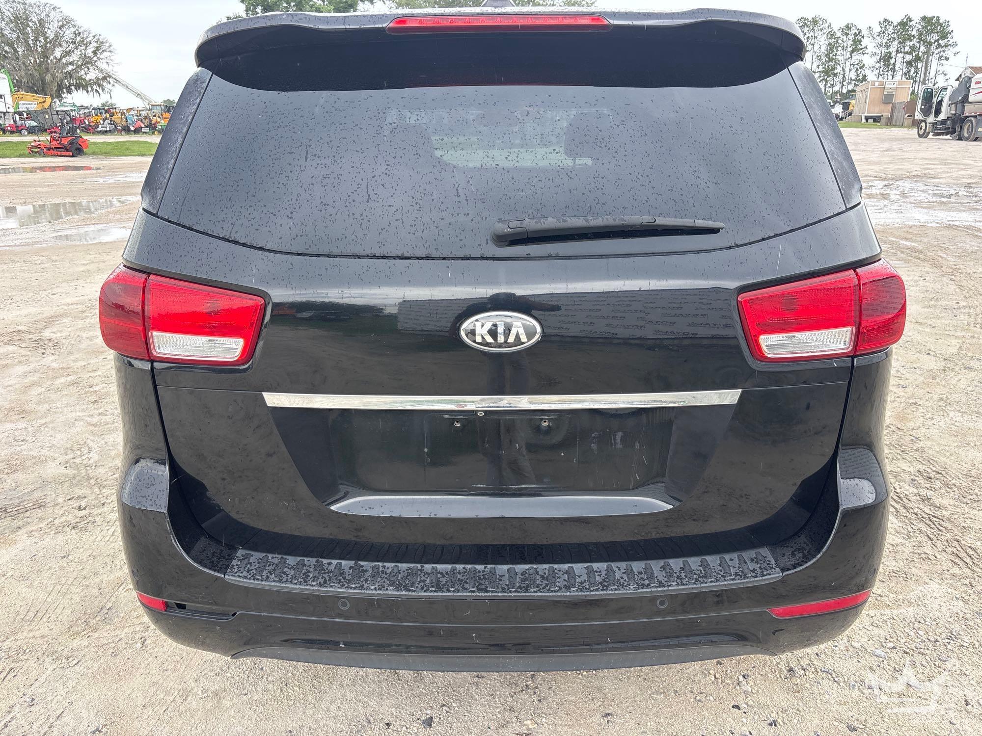 2017 Kia Sedona