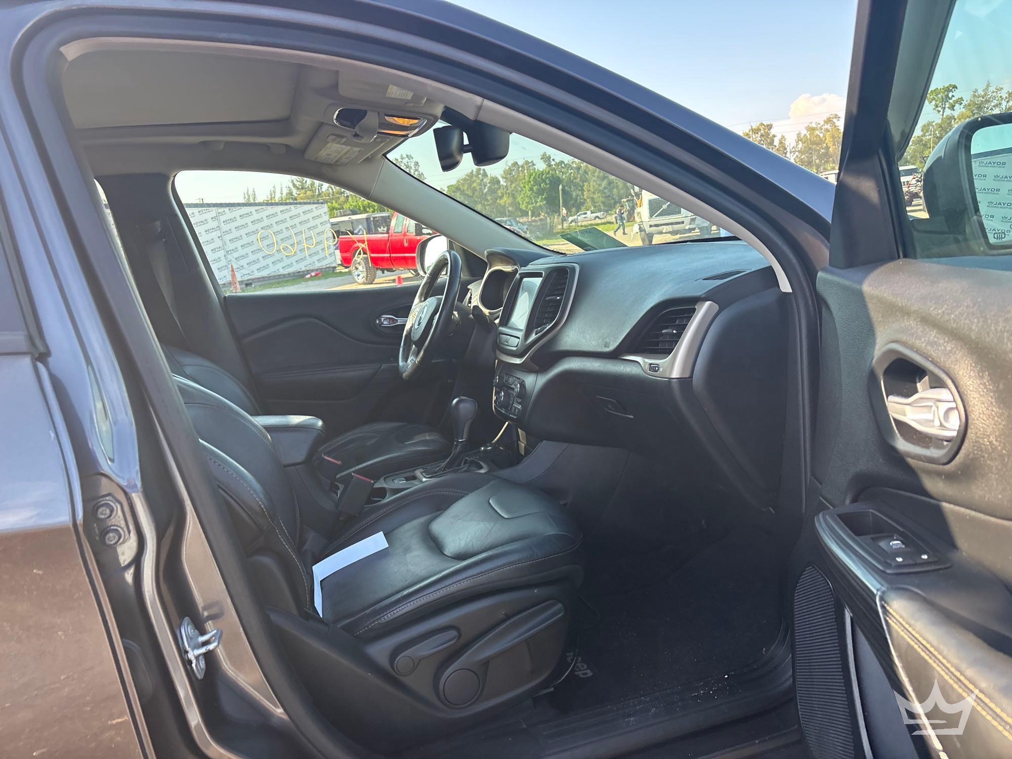 2016 Jeep CHEROKEE